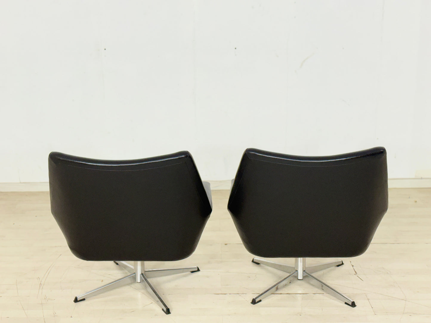 Mid-Century Drehsessel / Vintage Designklassiker 60er Jahre / Armlehnsessel
