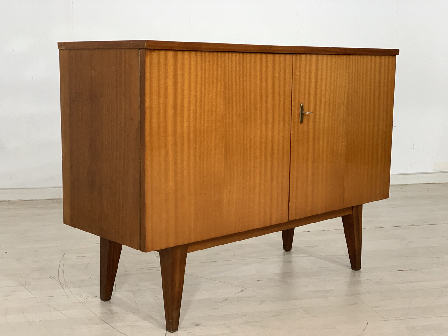 Mid Century Chest of Drawers Sideboard Cabinet Vintage