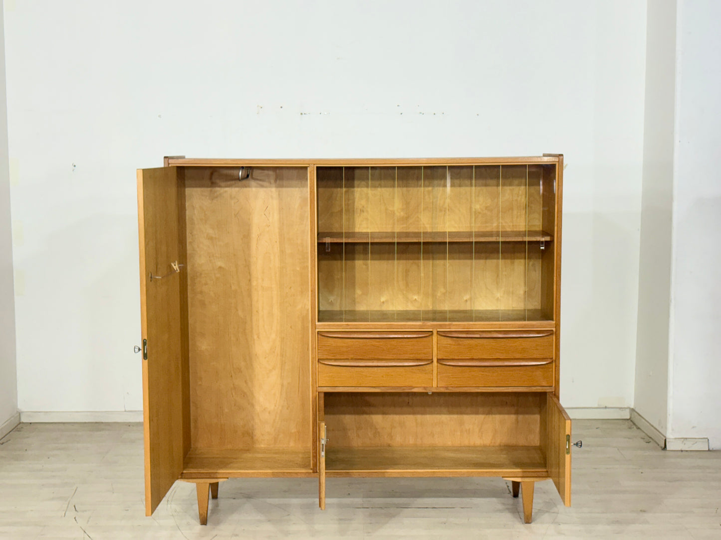 Vintage Highboard / Geschirrschrank / Wohnzimmerschrank – 60er Jahre