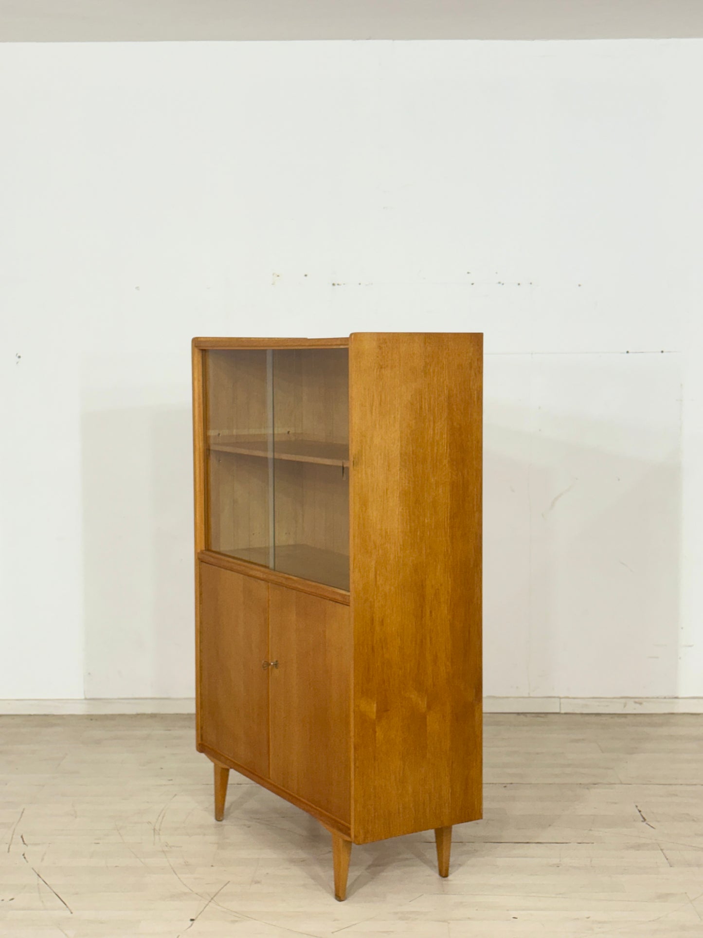 Mid-Century Vitrine / Bücherschrank / Wohnzimmerschrank – 60er Jahre