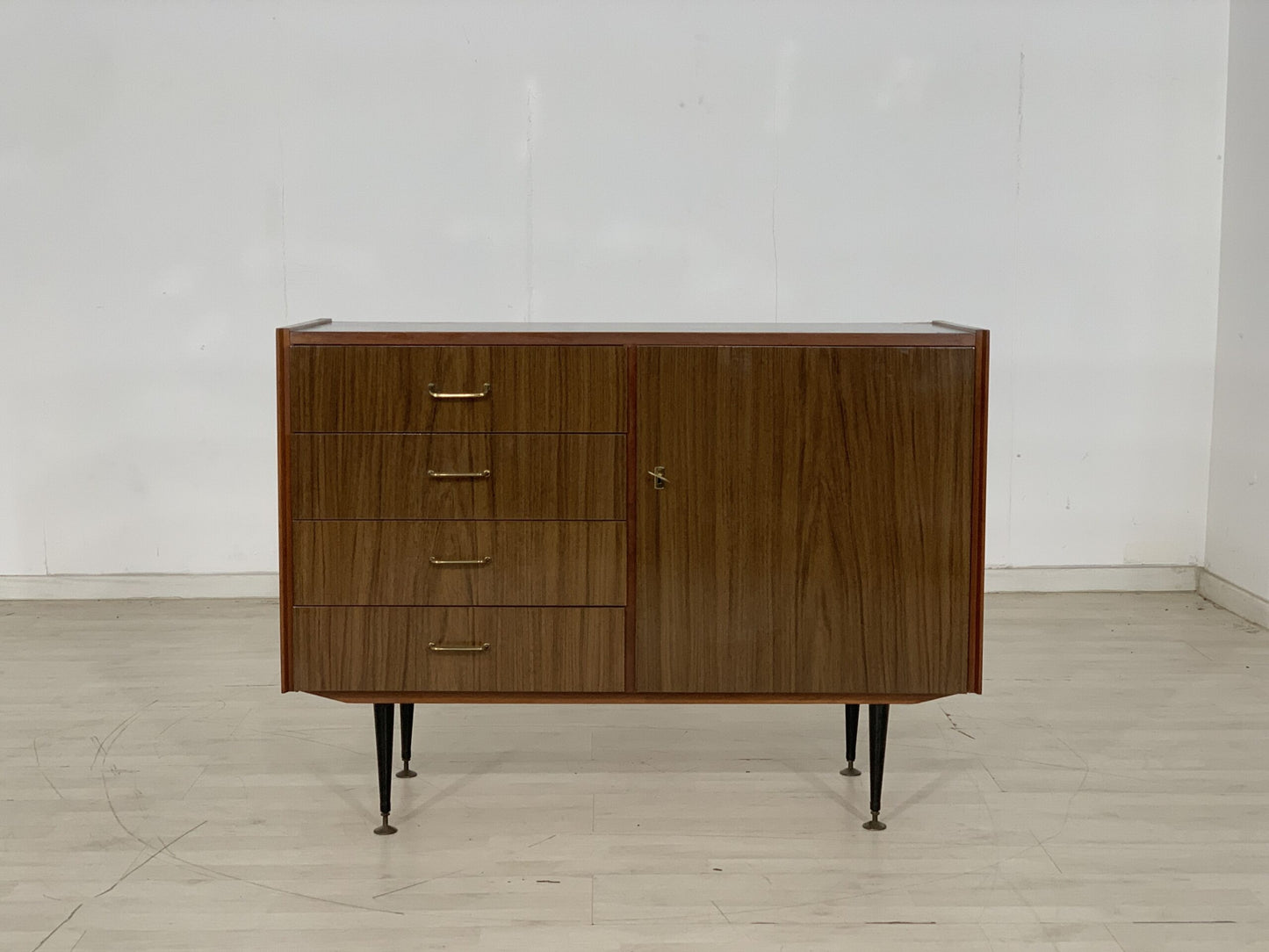 70er Jahre Kommode Anrichte Sideboard Schrank Vintage