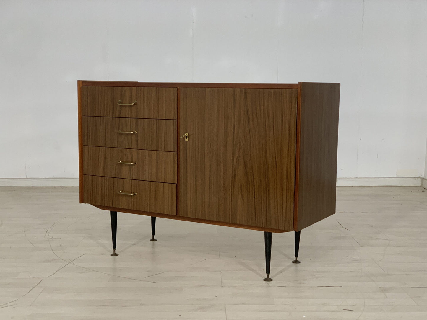 70er Jahre Kommode Anrichte Sideboard Schrank Vintage