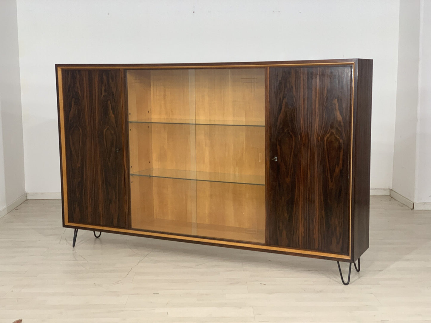 MID CENTURY HIGHBOARD SIDEBOARD CABINET VINTAGE