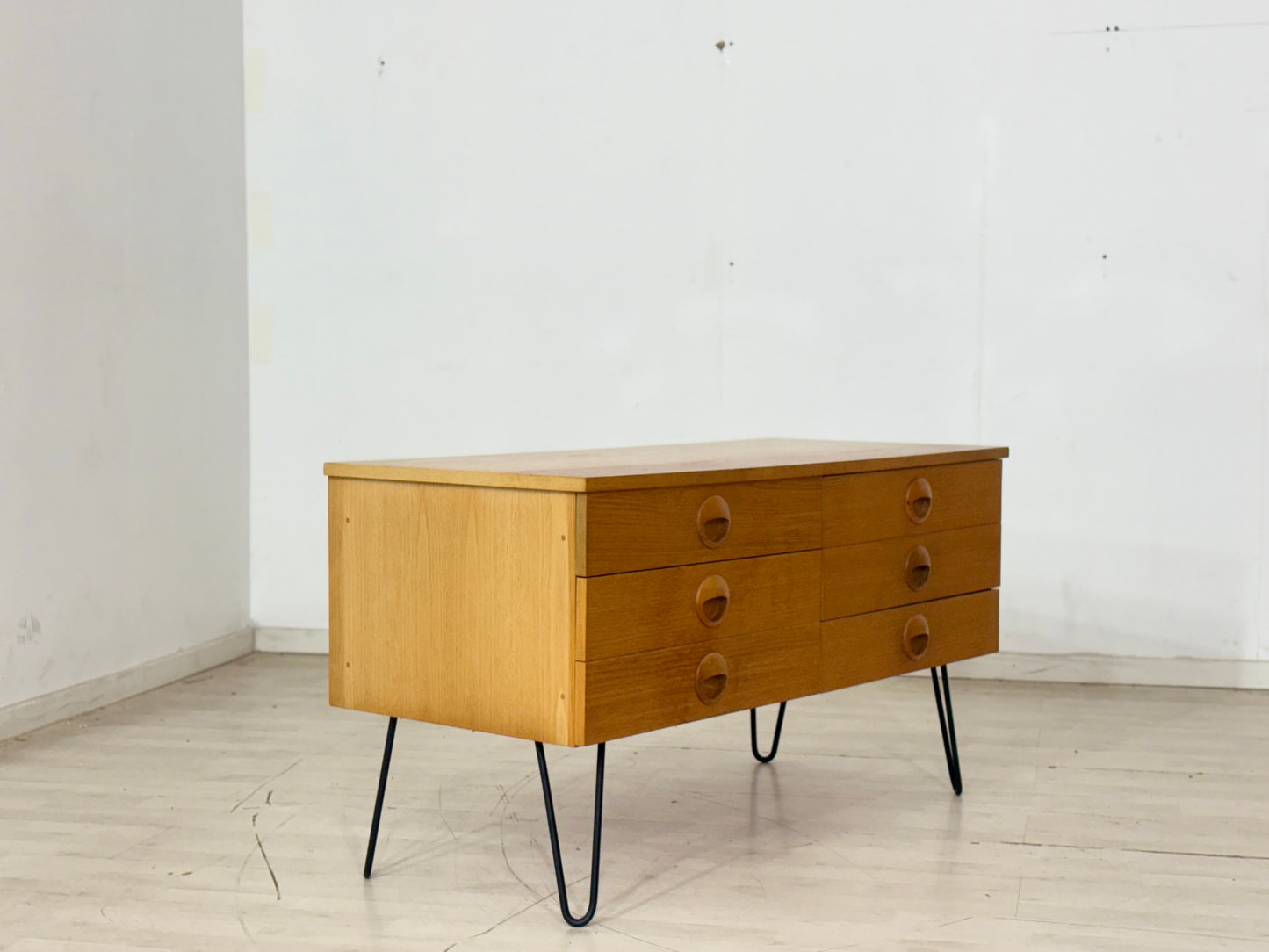 Hellerau Serie 427 Kommode / Mid-Century Sideboard