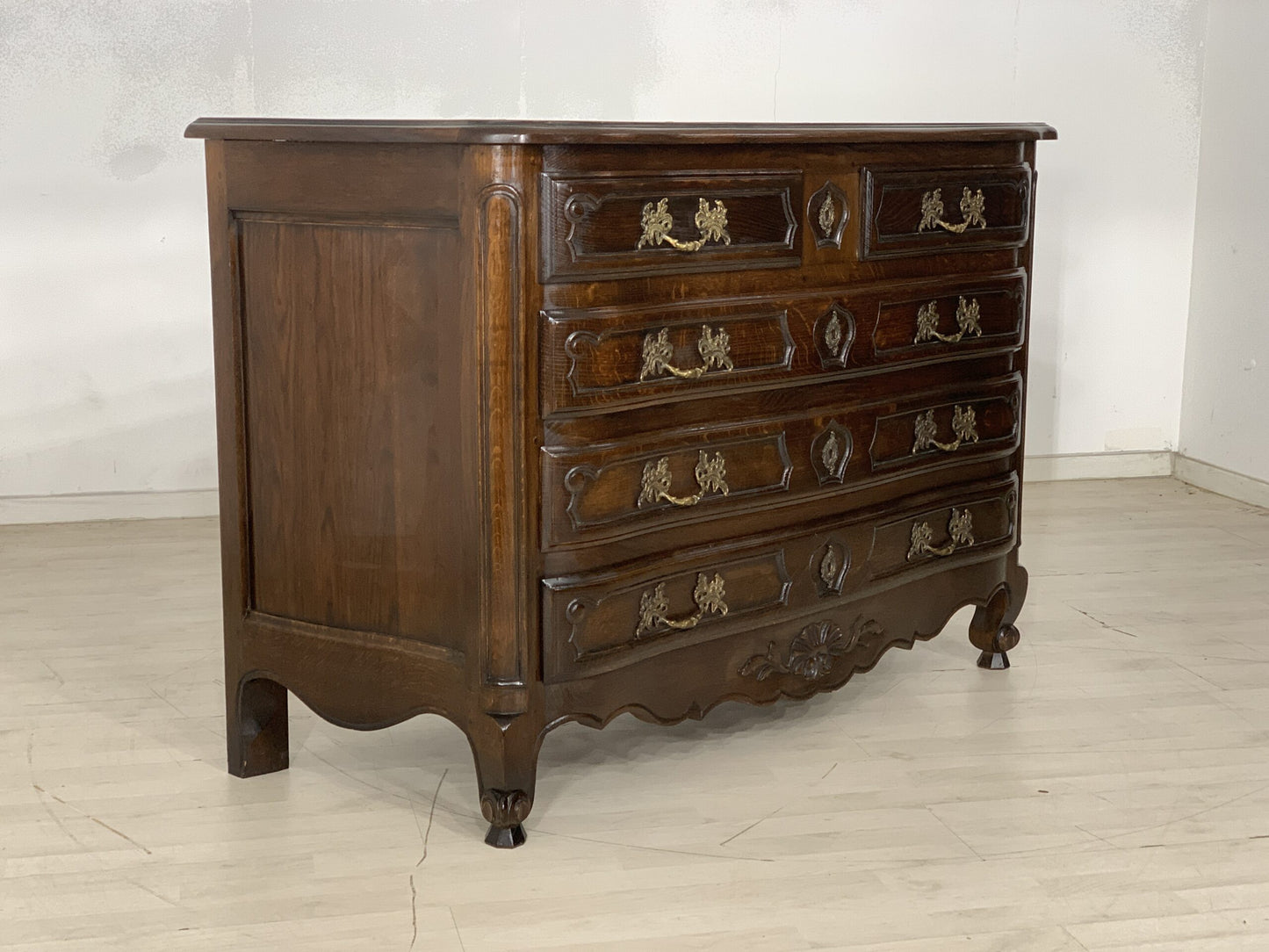 ANTIQUE CHIPPENDALE CHEST OF DRAWERS WASHING TABLE CABINET SIDEBOARD AROUND 1900