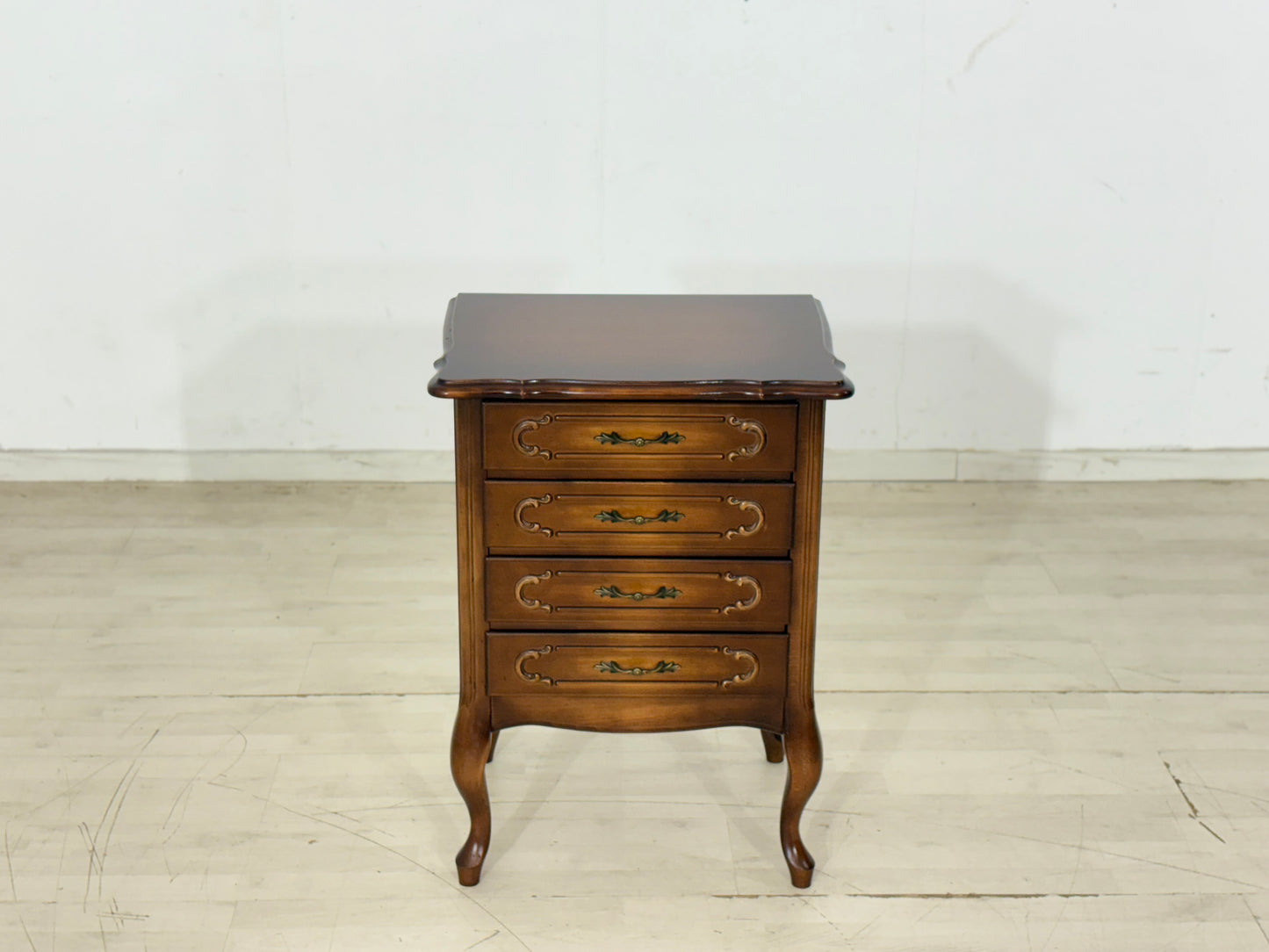 Chippendale Kommode / Vintage Waschkommode / Wohnzimmerschrank