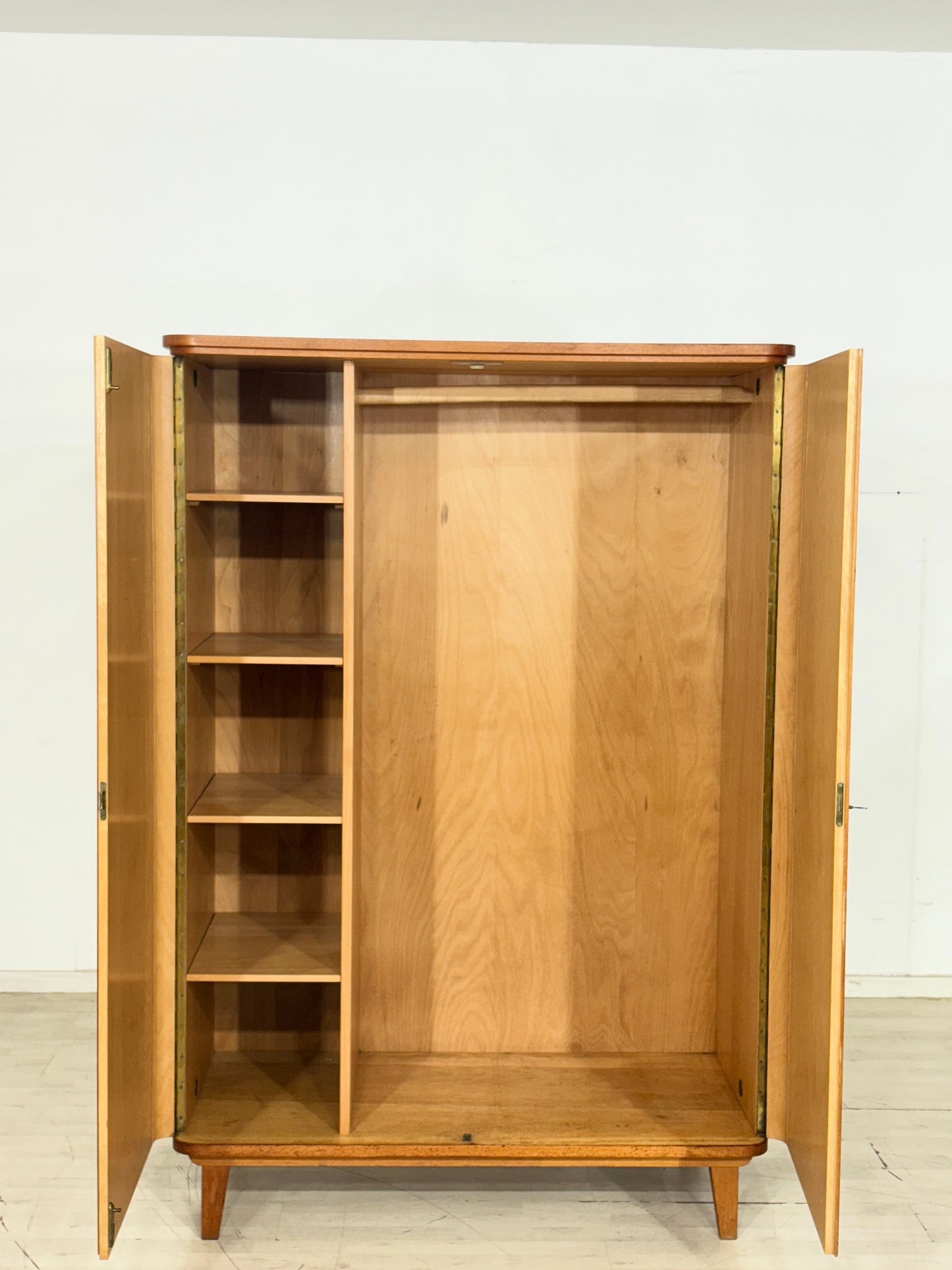 Vintage Kleiderschrank Holz Wäscheschrank Schrank Mid Century 1964