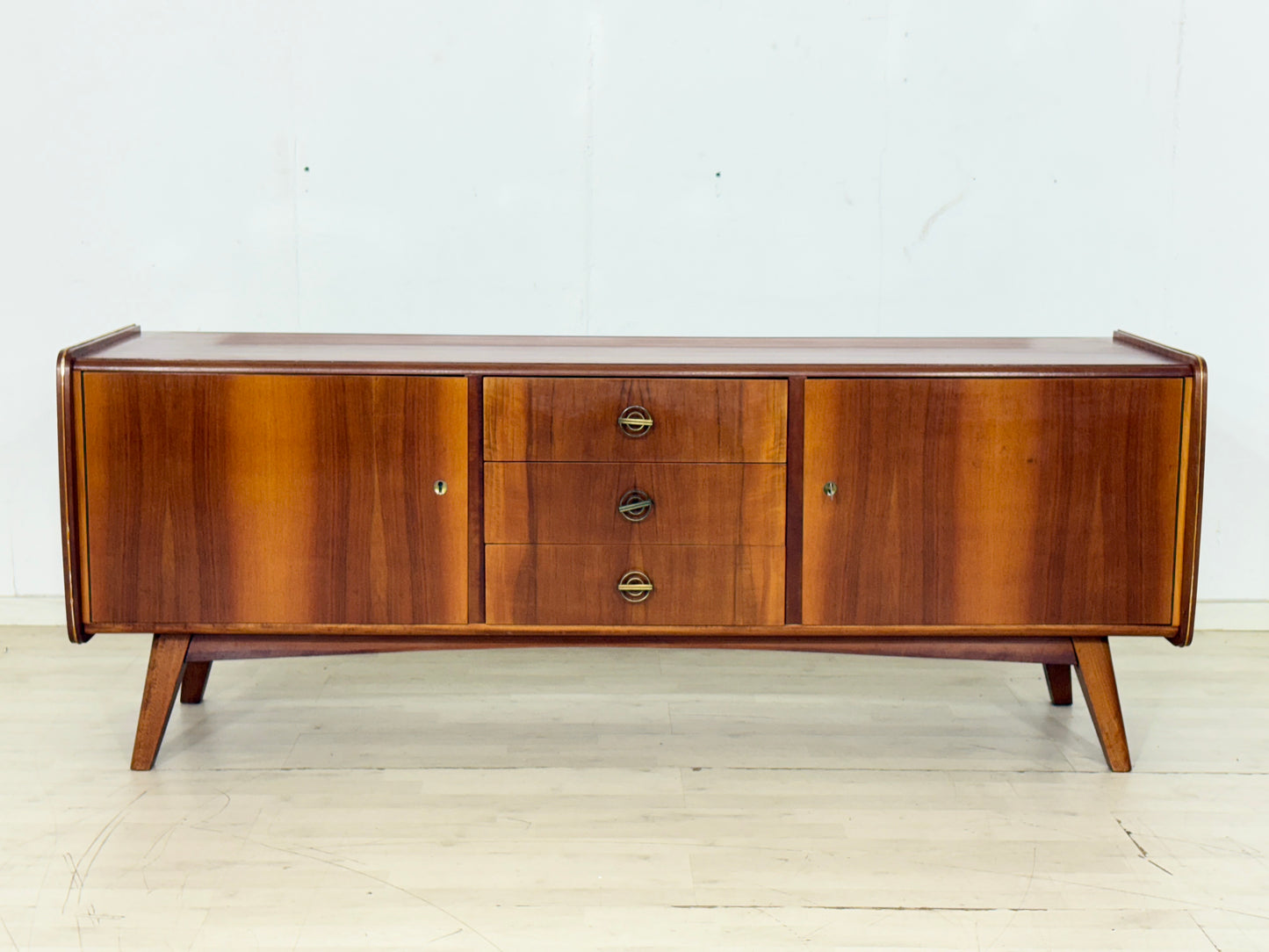 Mid Century Sideboard / 60er Jahre Lowboard / Vintage Sideboard / Kommode