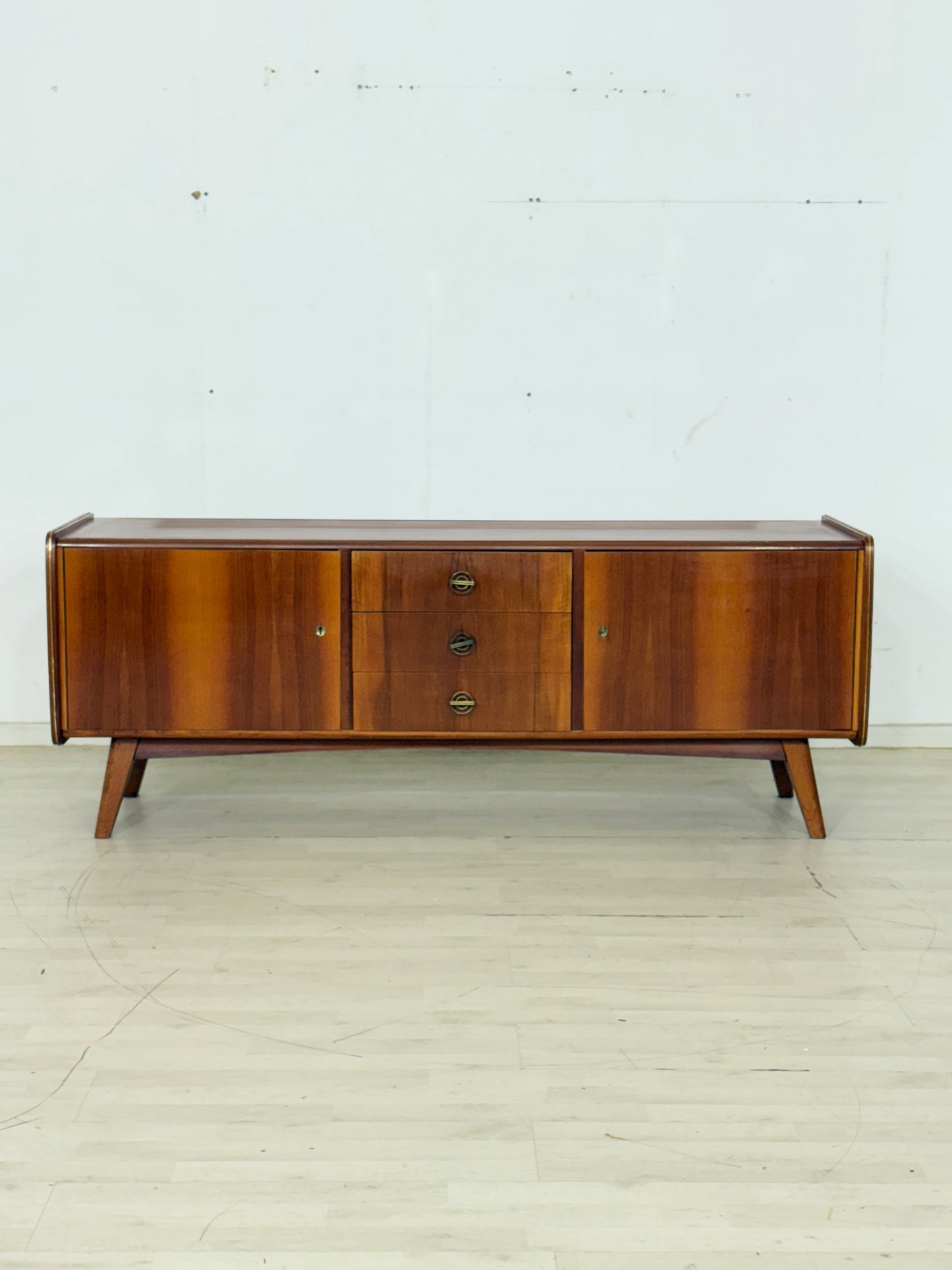 Mid Century Sideboard / 60er Jahre Lowboard / Vintage Sideboard / Kommode