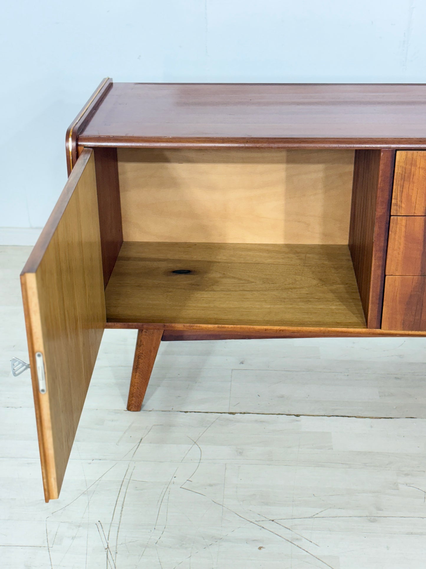 Mid Century Sideboard / 60er Jahre Lowboard / Vintage Sideboard / Kommode