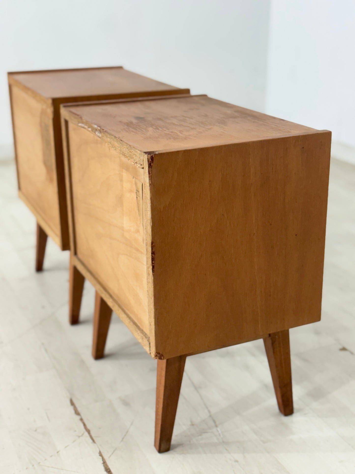 2x Vintage Nachttische / Mid Century Nachtschränke / Vintage Nachttische