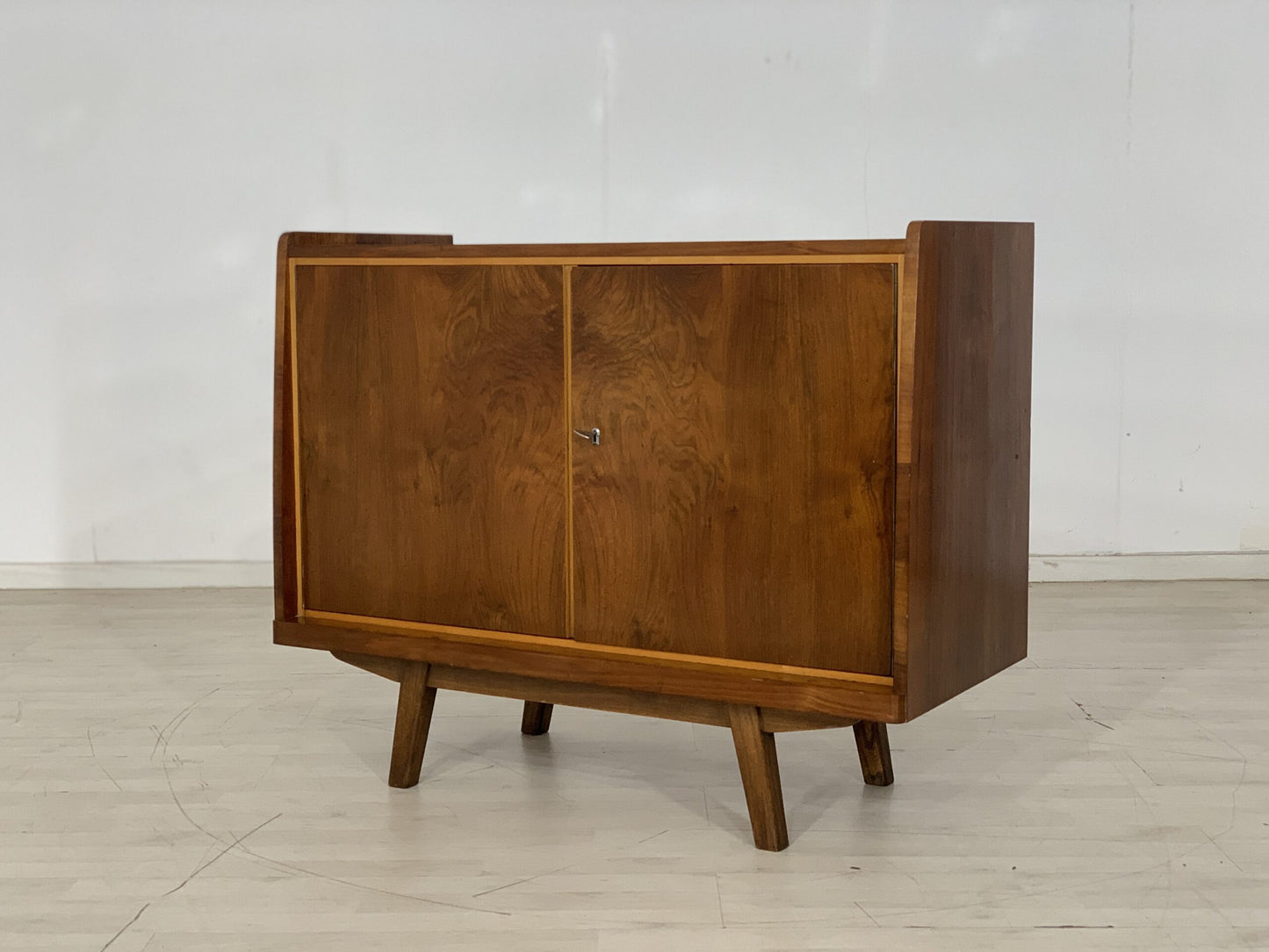 60er Jahre Anrichte Kommode Sideboard Wohnzimmerschrank Esszimmerschrank Vintage