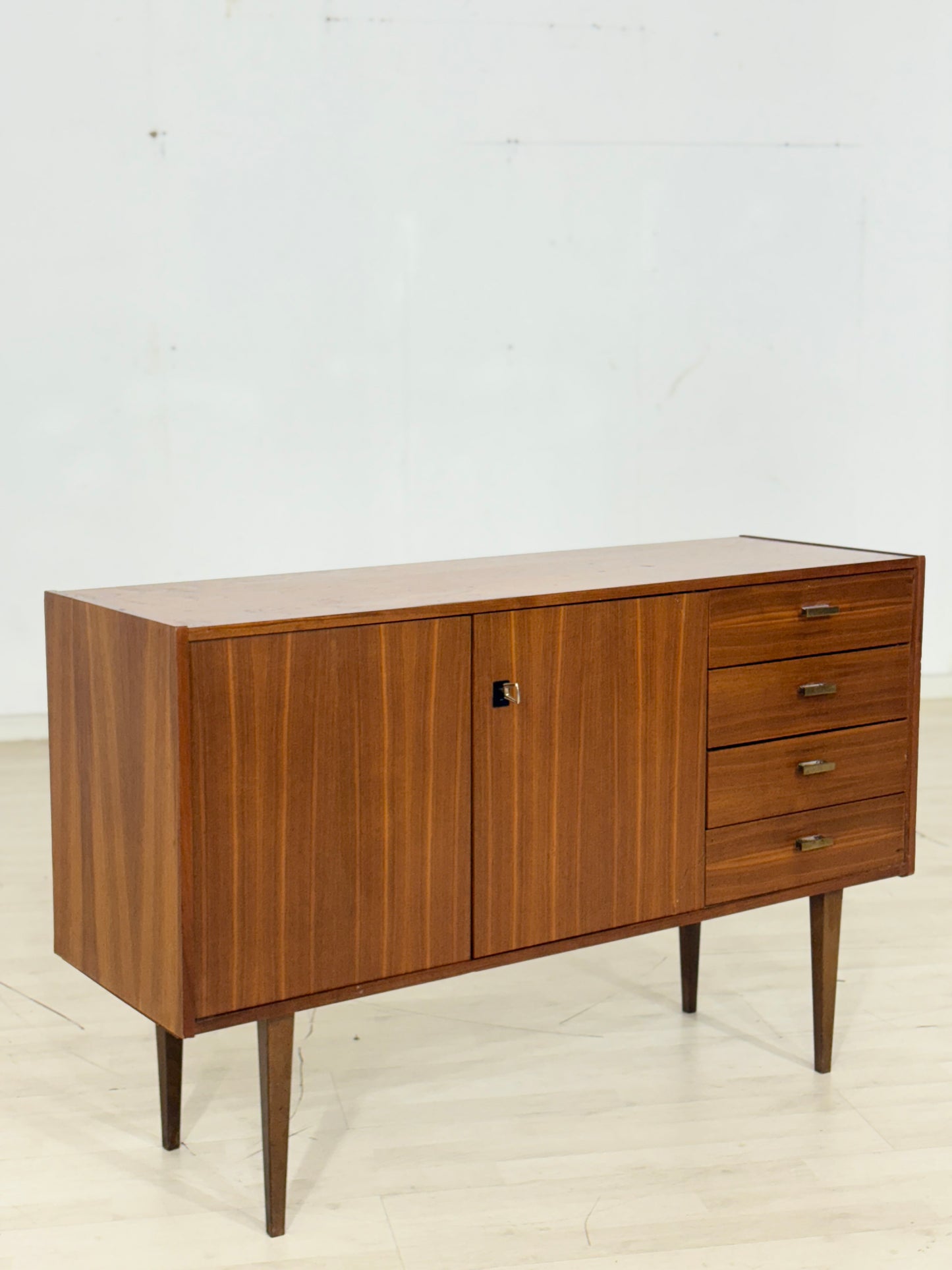 Vintage Kommode Lowboard Sideboard Flurschrank Wohnzimmerschrank