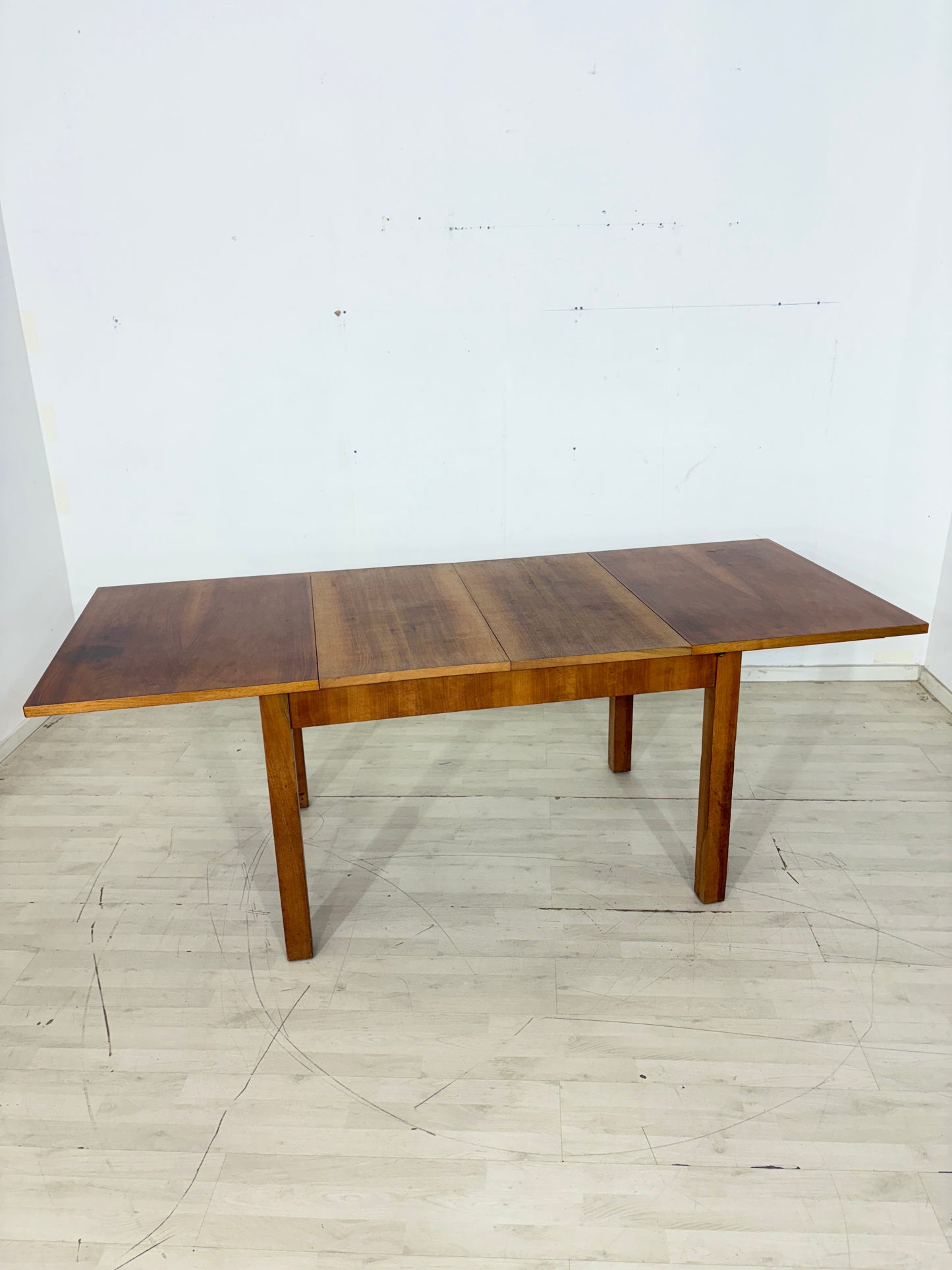 Art Deco Esstisch / 1928er Jahre Vintage Tisch / Küchentisch Walnuss Ausziehbar