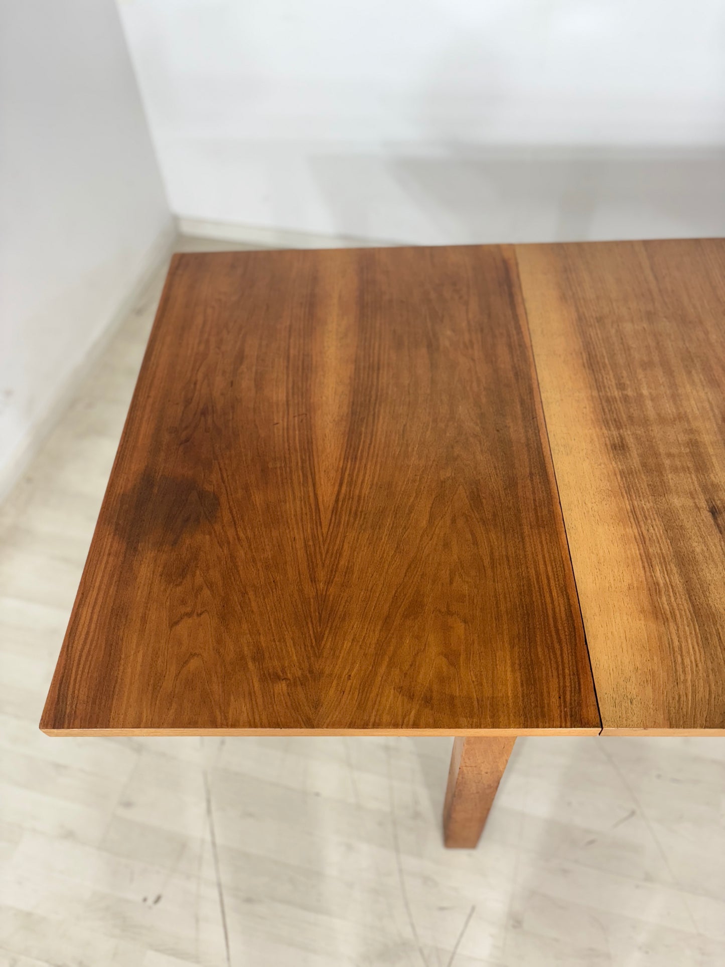 Art Deco Esstisch / 1928er Jahre Vintage Tisch / Küchentisch Walnuss Ausziehbar