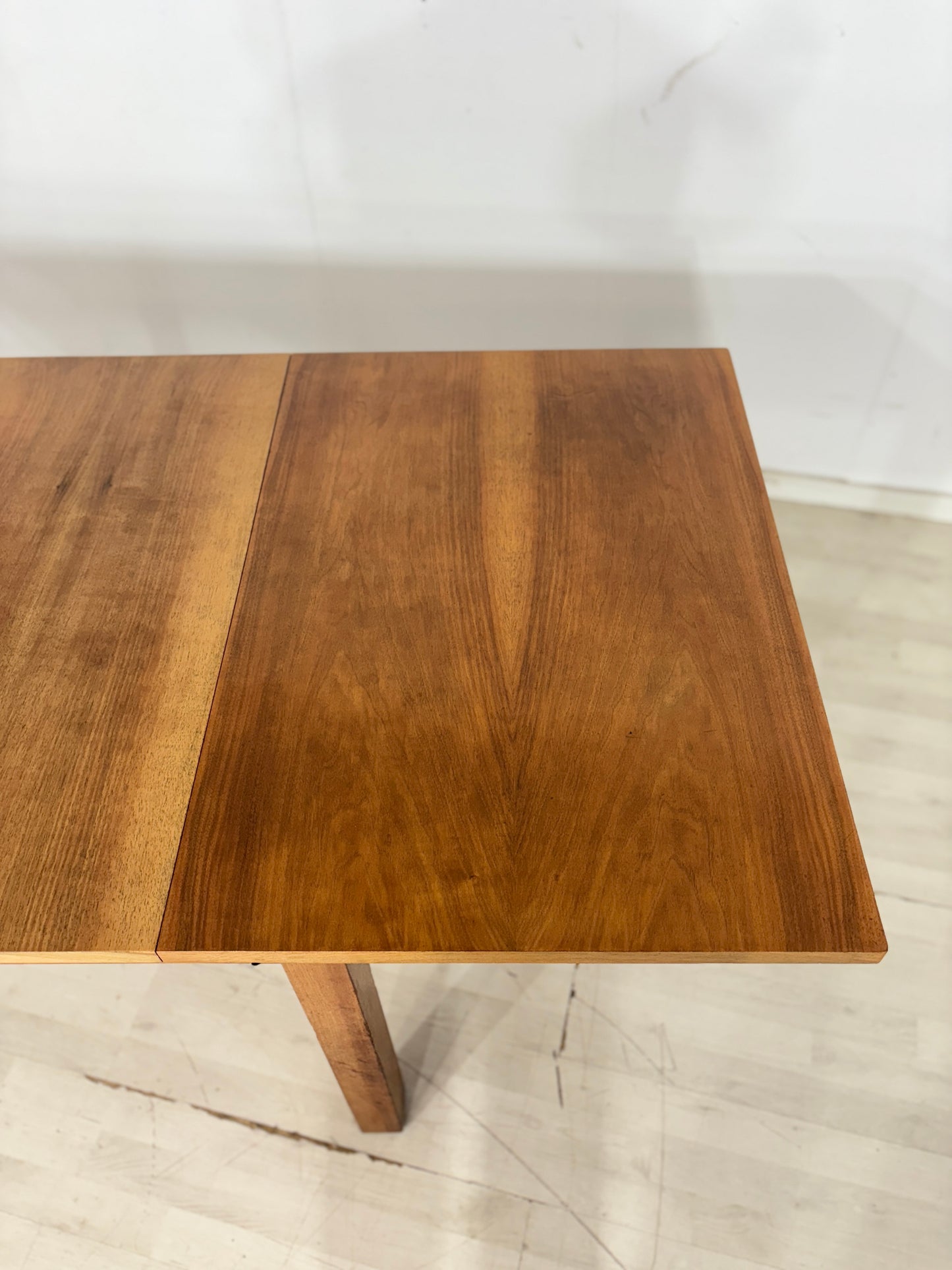 Art Deco Esstisch / 1928er Jahre Vintage Tisch / Küchentisch Walnuss Ausziehbar