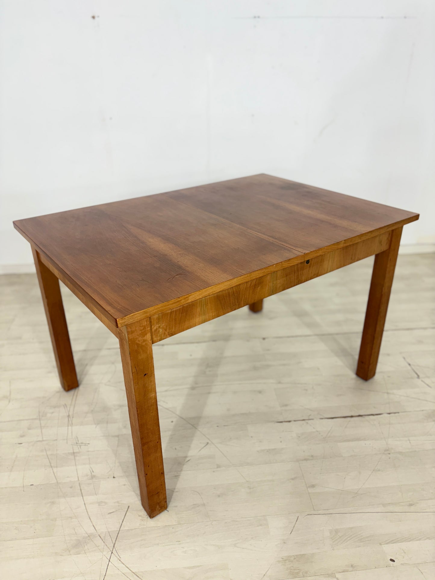 Art Deco Esstisch / 1928er Jahre Vintage Tisch / Küchentisch Walnuss Ausziehbar