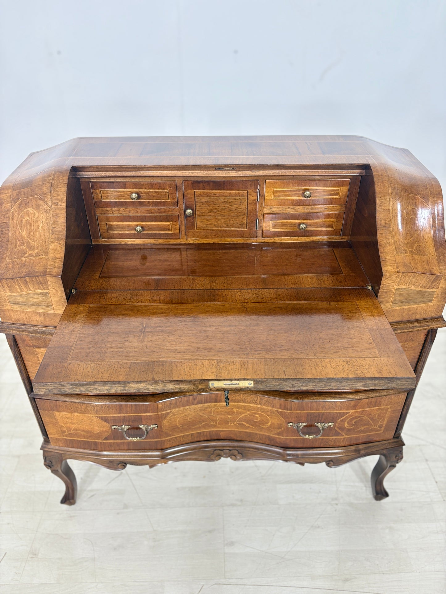 Barock Stil-Schreibtisch / Sekretär mit Intarsien um 1800 / Sekretärtisch / Schreibtisch