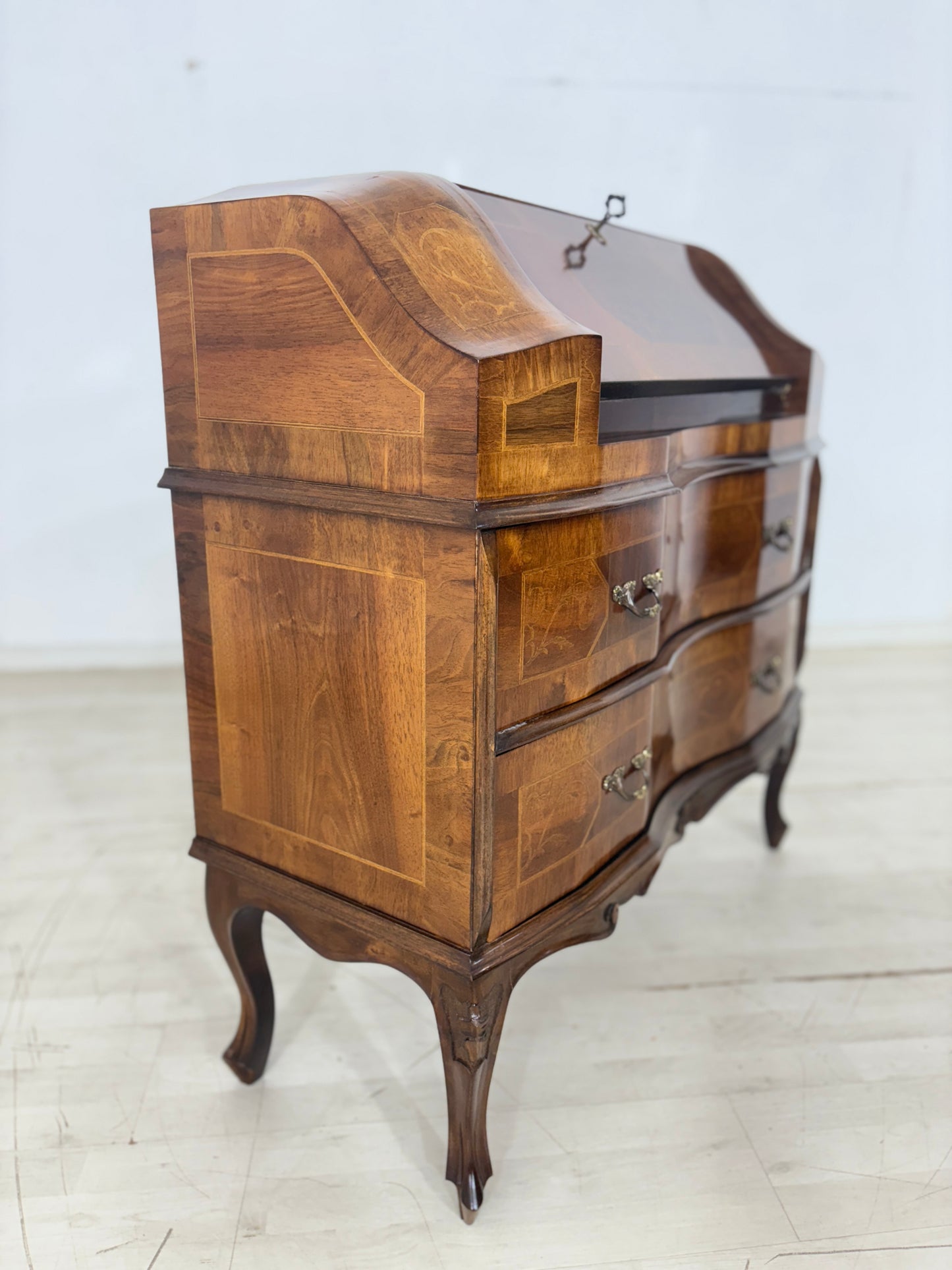 Barock Stil-Schreibtisch / Sekretär mit Intarsien um 1800 / Sekretärtisch / Schreibtisch