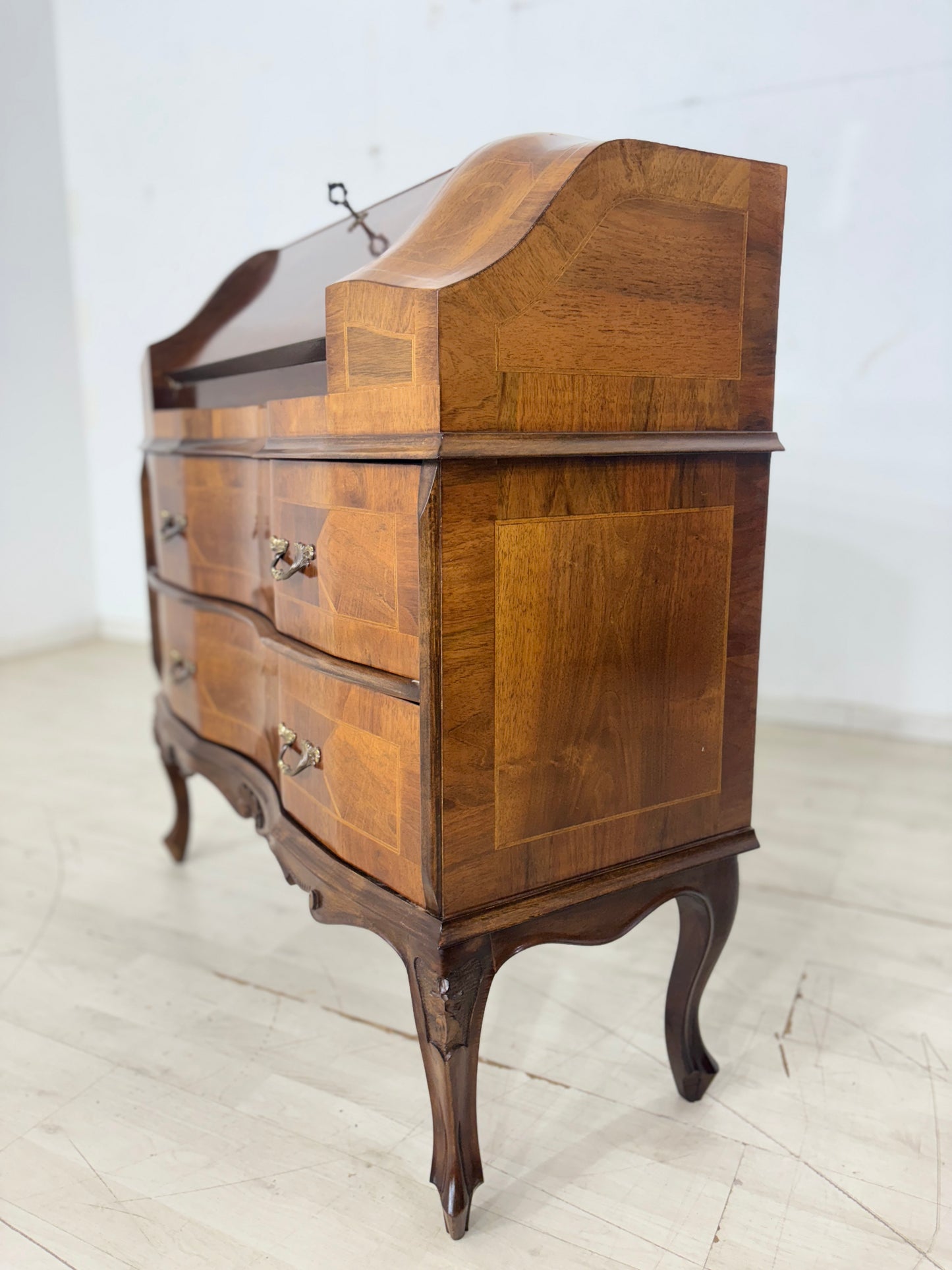Barock Stil-Schreibtisch / Sekretär mit Intarsien um 1800 / Sekretärtisch / Schreibtisch