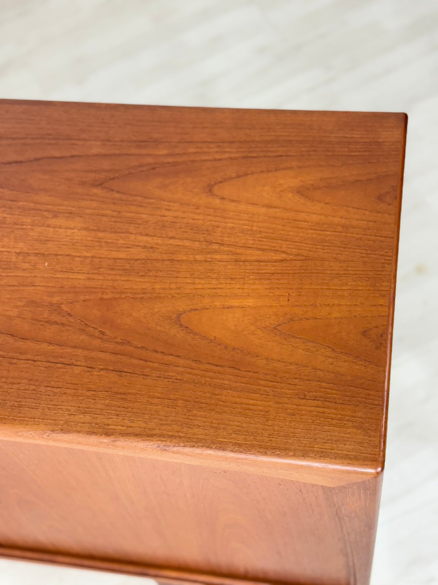 Exquisites Mid-Century Teak Sideboard von Heinrich Riestenpatt – RT Möbel Modell RT272