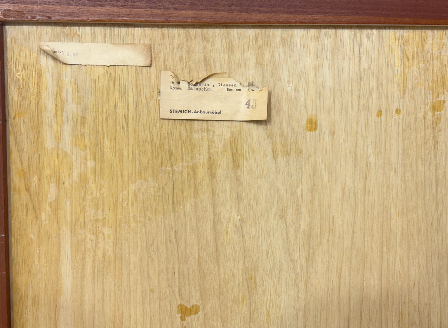 Stilvolle Mid-Century Kommode / Vintage Sideboard / Flurschrank 60er Jahre