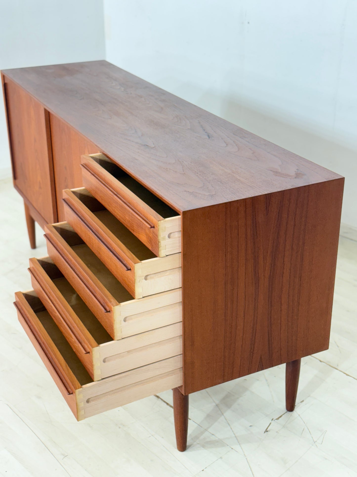 Dänisches Teak Sideboard von HP Hansen – Mid-Century Wohnzimmerschrank aus den 60er Jahren