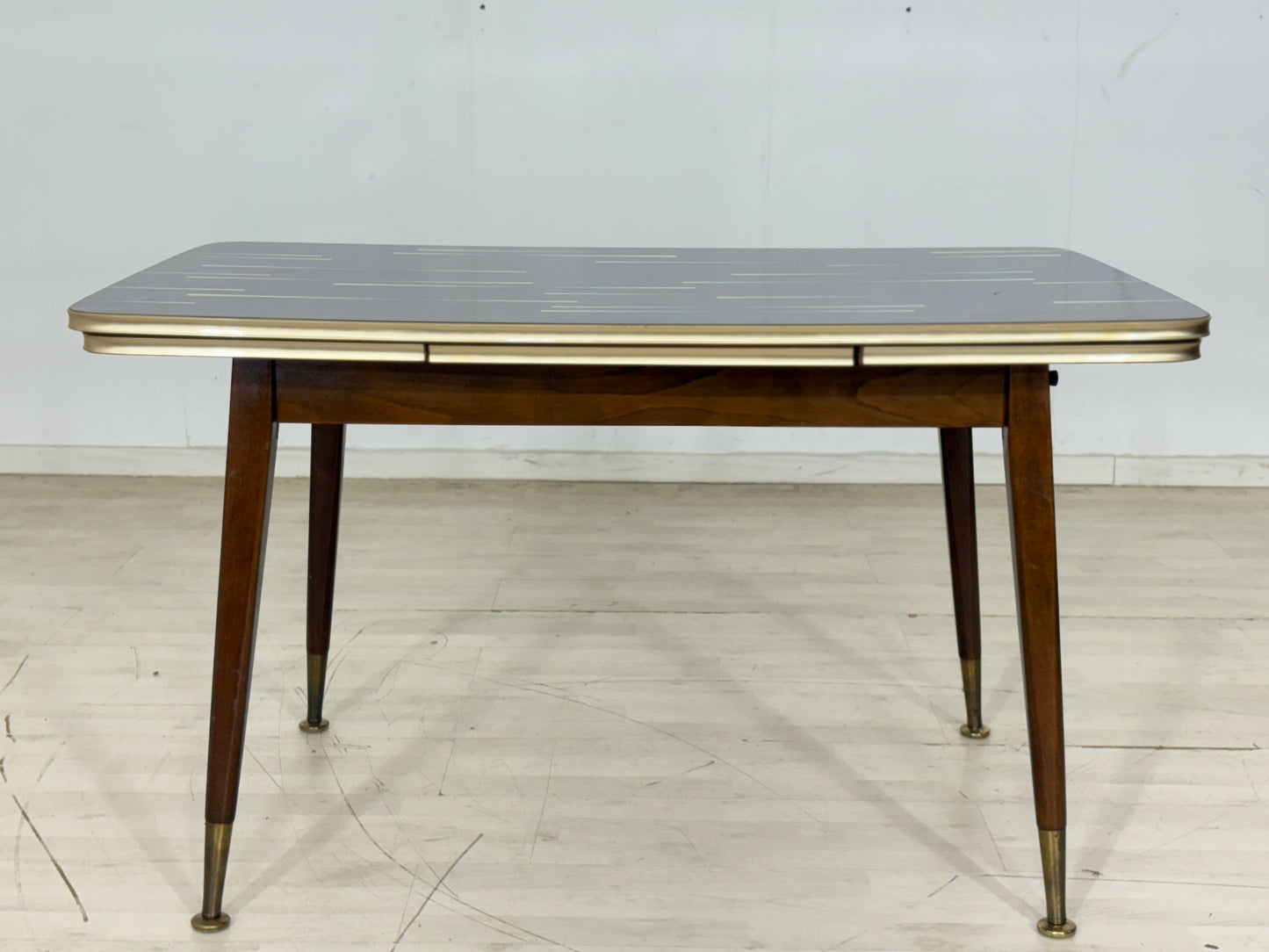 Sehr schöner Vintage Esstisch ausziehbarer Tisch Glastisch Mid Century