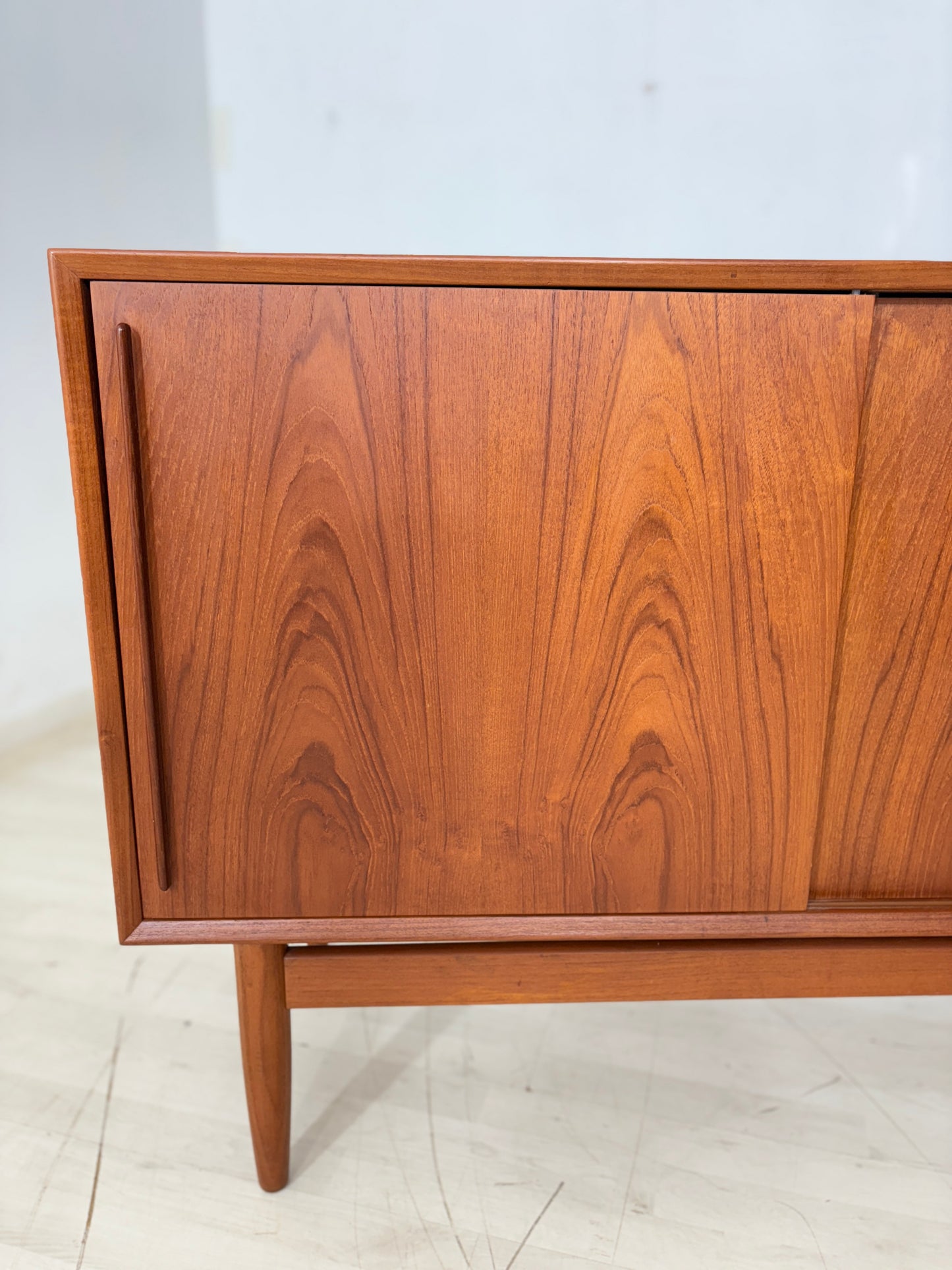 Dänisches Teak Sideboard von HP Hansen – Mid-Century Wohnzimmerschrank aus den 60er Jahren