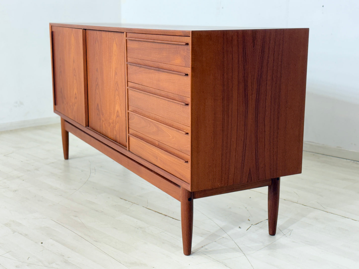 Dänisches Teak Sideboard von HP Hansen – Mid-Century Wohnzimmerschrank aus den 60er Jahren