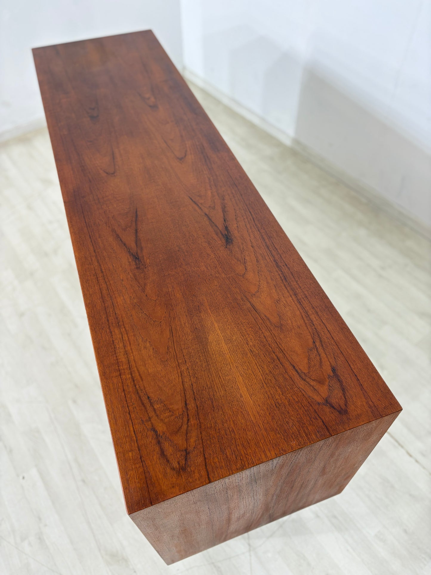 Dänisches Teak Sideboard von HP Hansen – Mid-Century Wohnzimmerschrank aus den 60er Jahren