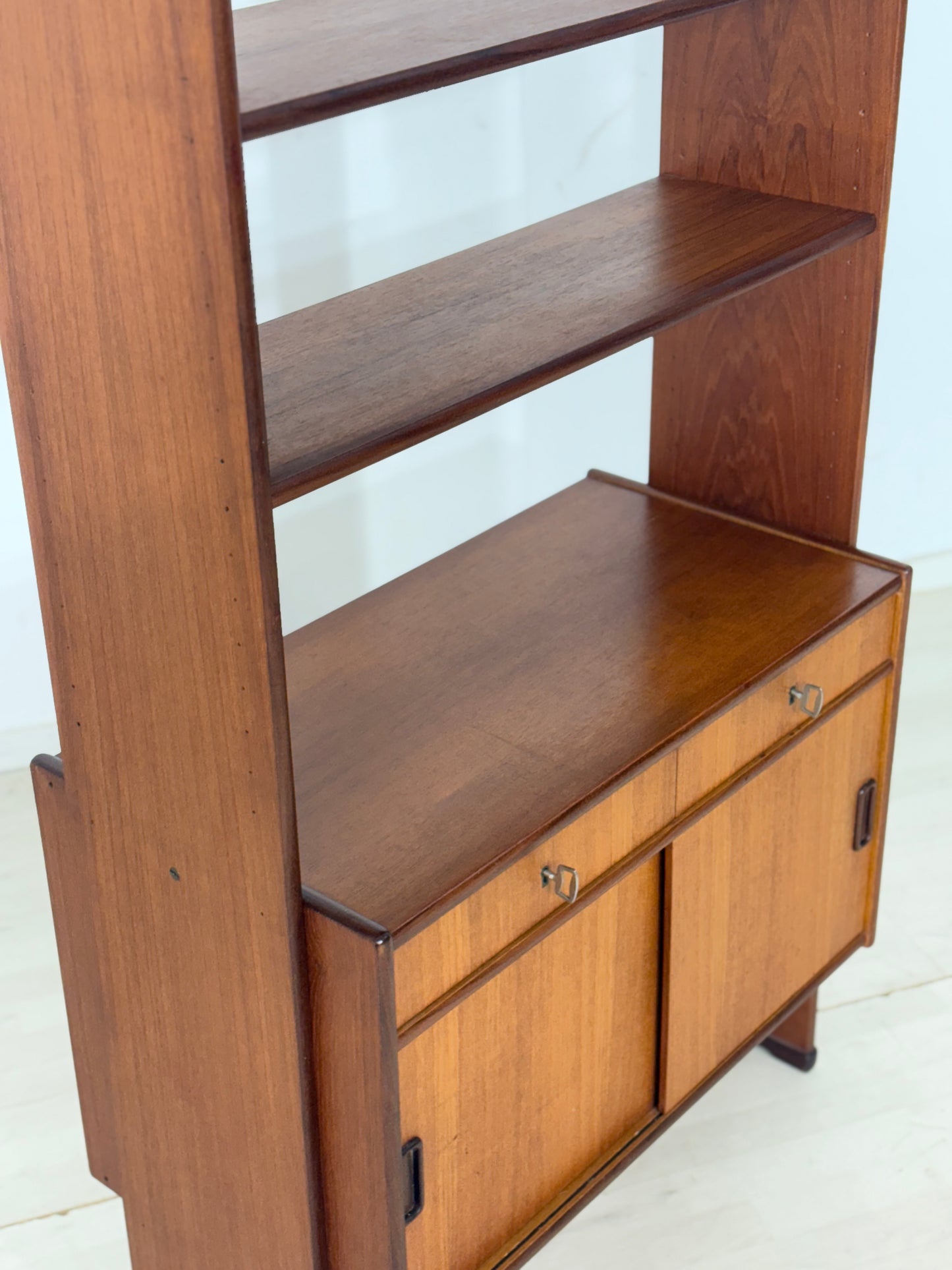Mid-Century Teak Regalsystem / Teak Bücherregal / 60er Jahre Highboard / Vintage Wandregal / Mid Century Teak Regal