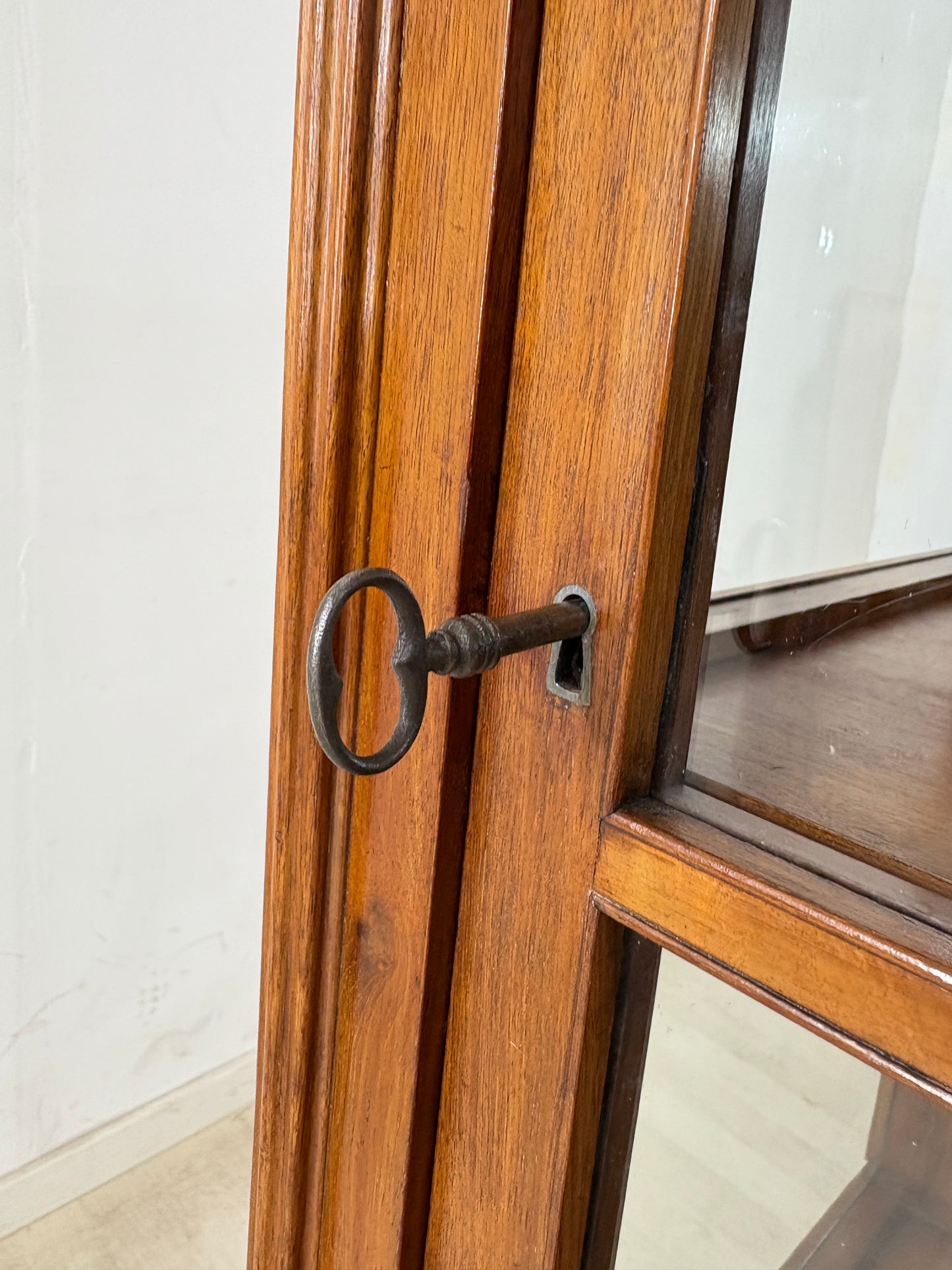 Sehr schöne Biedermeier Vitrine Schrank Vitrinenschrank Wohnzimmerschrank um 1880