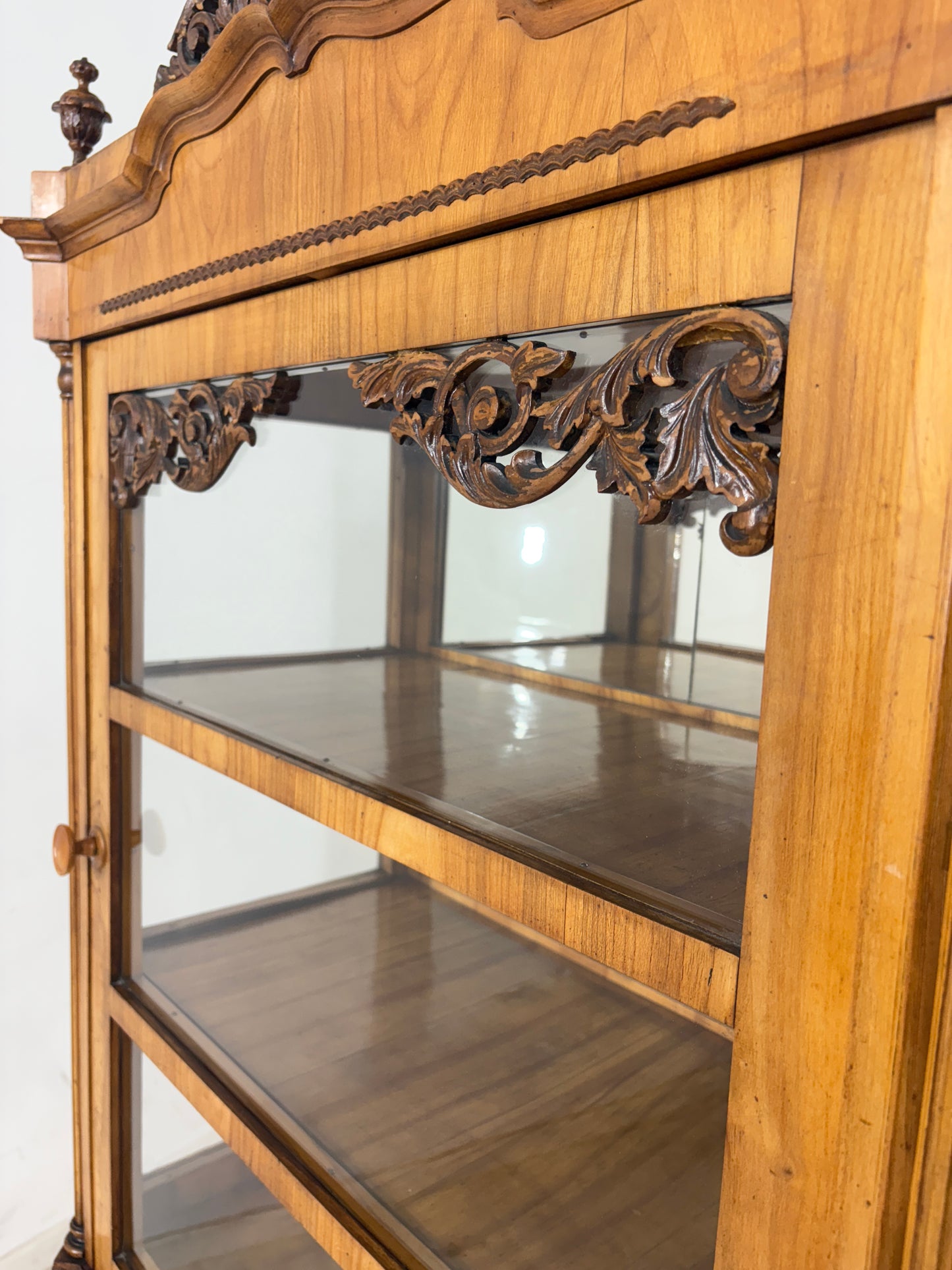 Biedermeier Vitrine Wohnzimmerschrank Schrank Fächerschrank um 1880