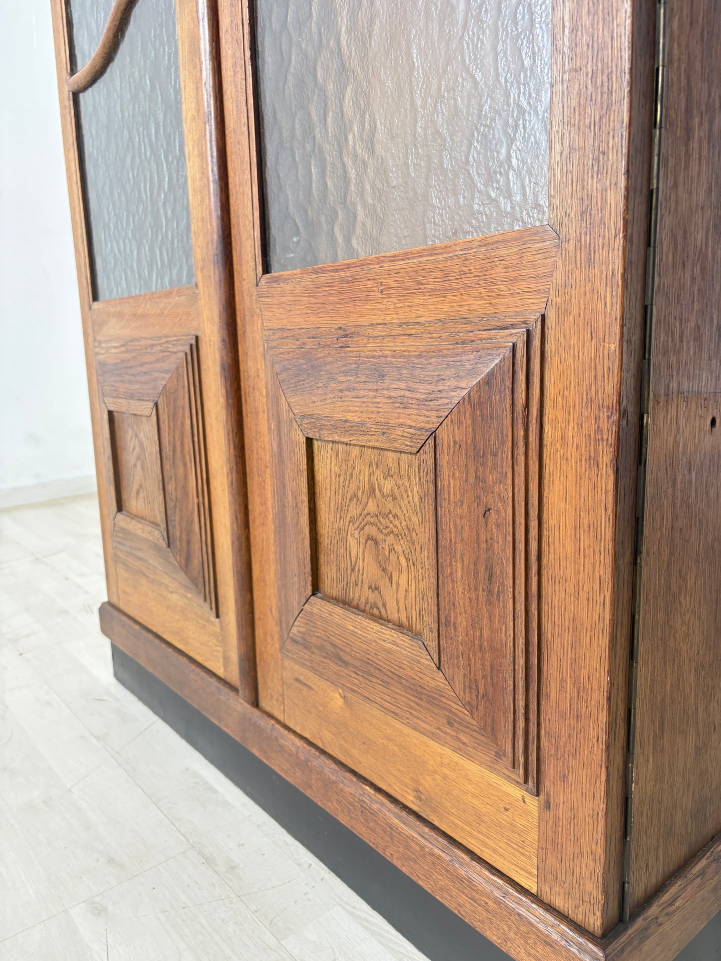Art Deco Kleiderschrank / Vintage Garderobenschrank / 1920er Jahre Schrank / Art Deco Wäscheschrank