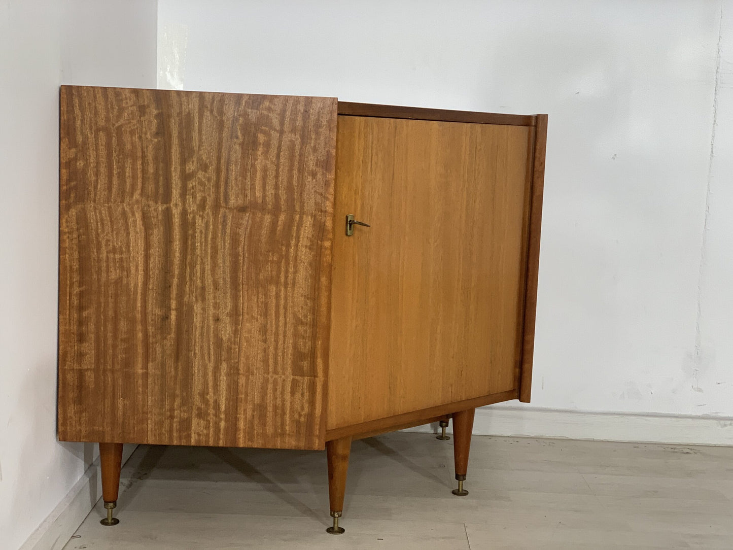 MID CENTURY CORNER CABINET SIDEBOARD VINTAGE