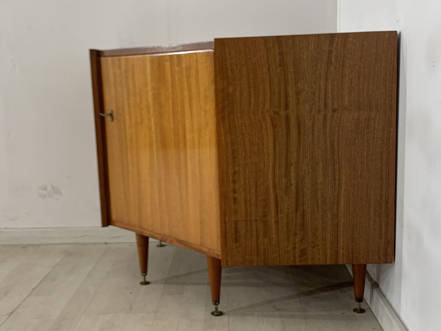 MID CENTURY CORNER CABINET SIDEBOARD VINTAGE