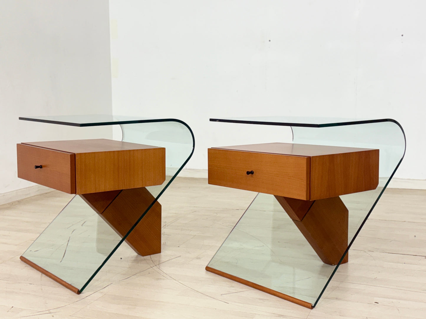 Hochwertige Designer Beistelltische Beistelltisch Nachttische Nachttisch Fernsehtisch Vintage