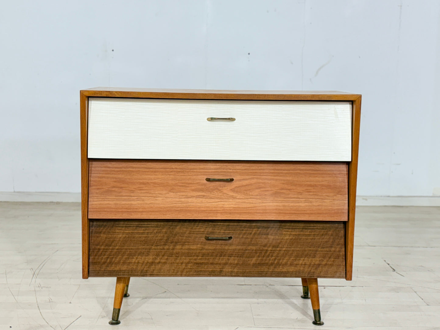 Schöner Vintage Schuhschrank Schuhregal Schuhkommode Flurschrank