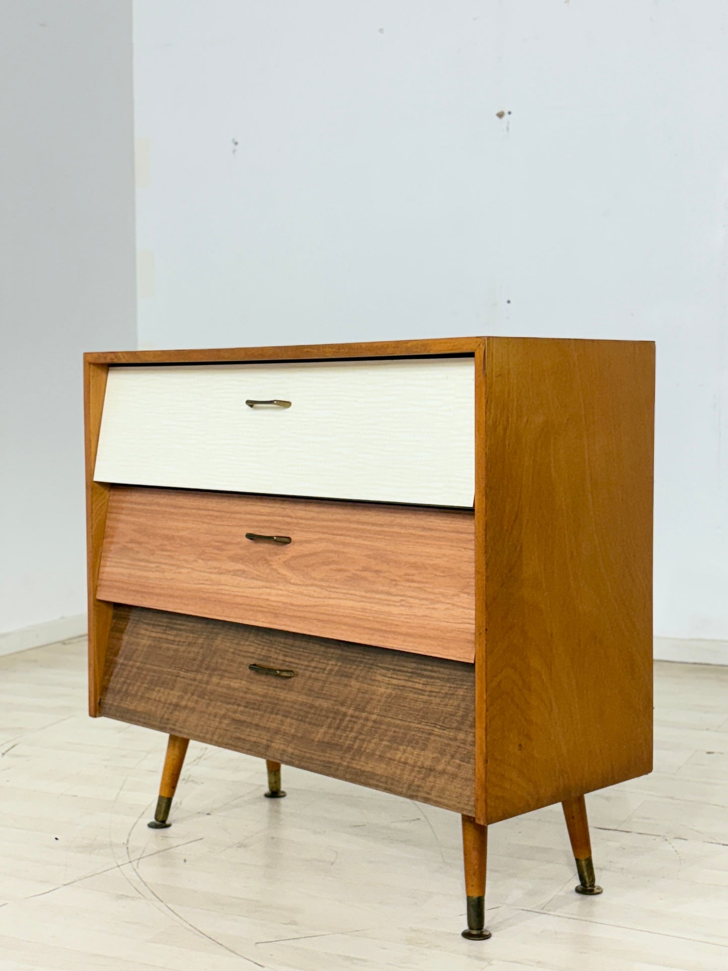 Schöner Vintage Schuhschrank Schuhregal Schuhkommode Flurschrank