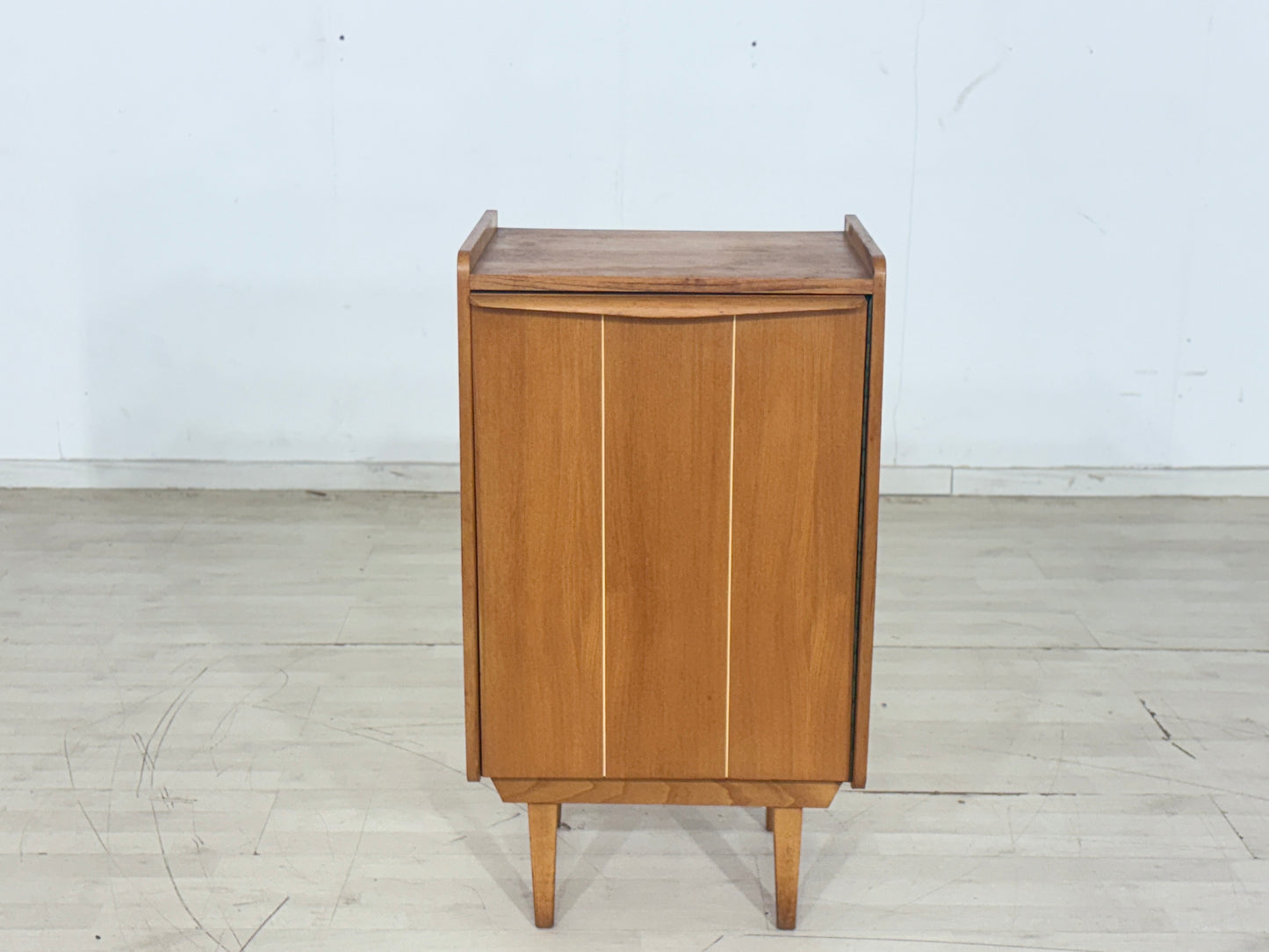 Schöner Vintage Schuhschrank Schuhkommode Flurschrank Mid Century