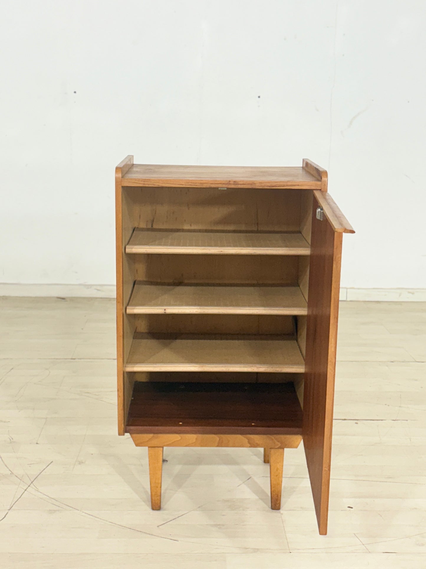 Schöner Vintage Schuhschrank Schuhkommode Flurschrank Mid Century