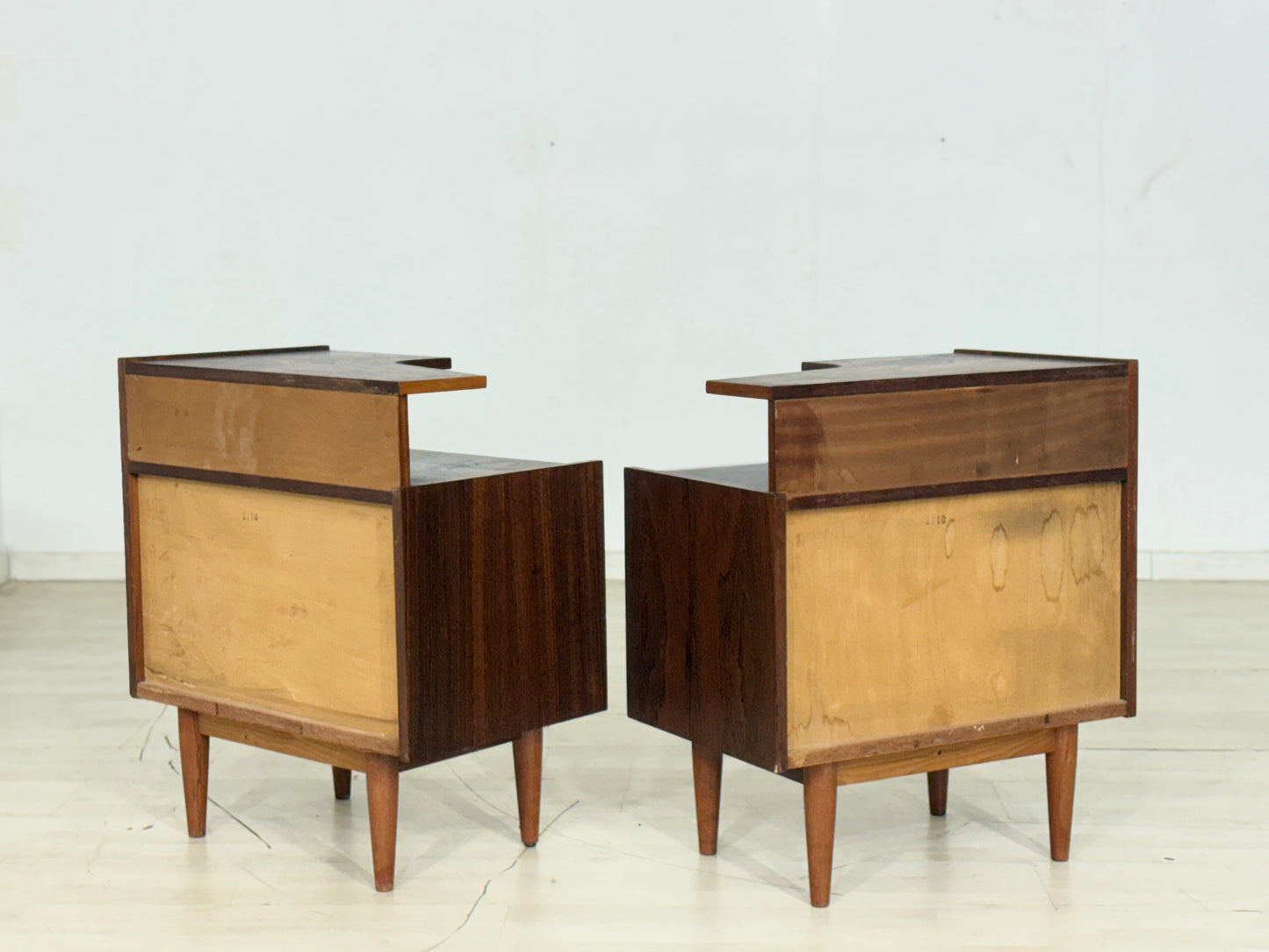 2x Mid Century Nachttische Nachtschränke Beistelltische Vintage