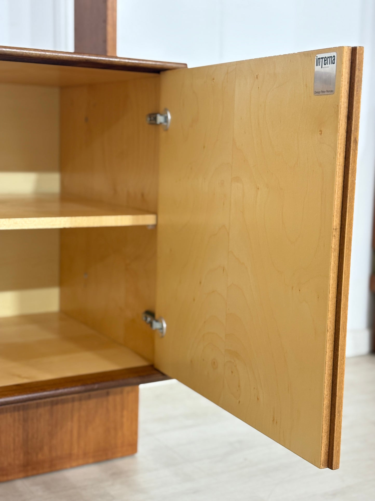 Modulares Mid-Century Wandregal von interna-Peter Pedrides / Teak-Regalsystem 60er Jahre