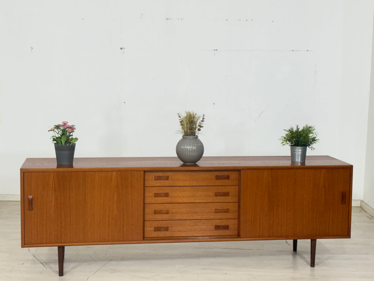 Schönes Teak Clausen & Son Sideboard Anrichte Wohnzimmerschrank Schrank Vintage