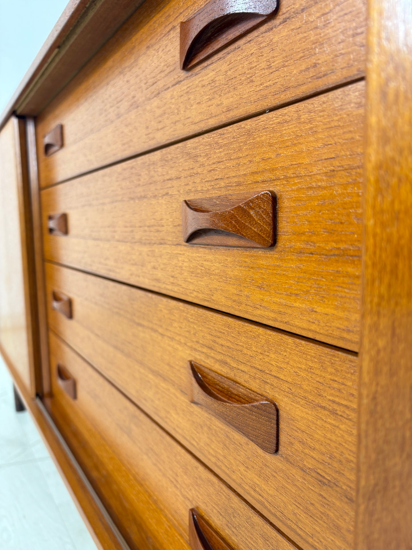 Schönes Teak Clausen & Son Sideboard Anrichte Wohnzimmerschrank Schrank Vintage