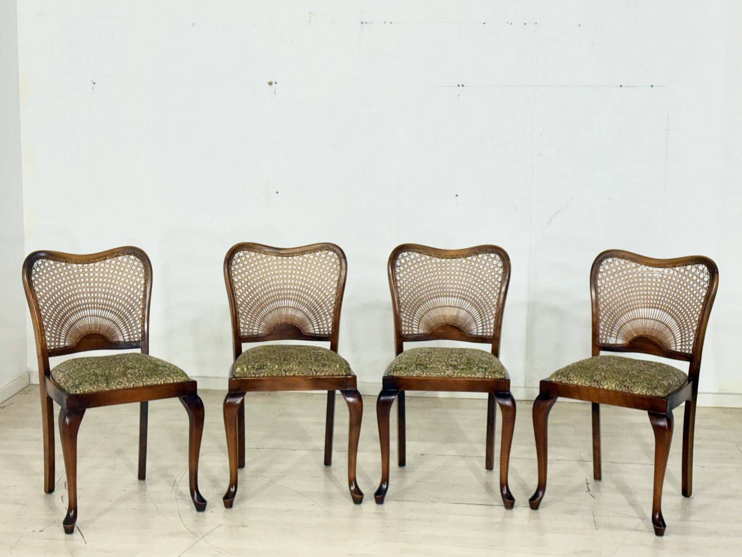 4x Chippendale Esszimmerstühle Stühle Esszimmerstuhl Küchenstühle Stuhl Vintage