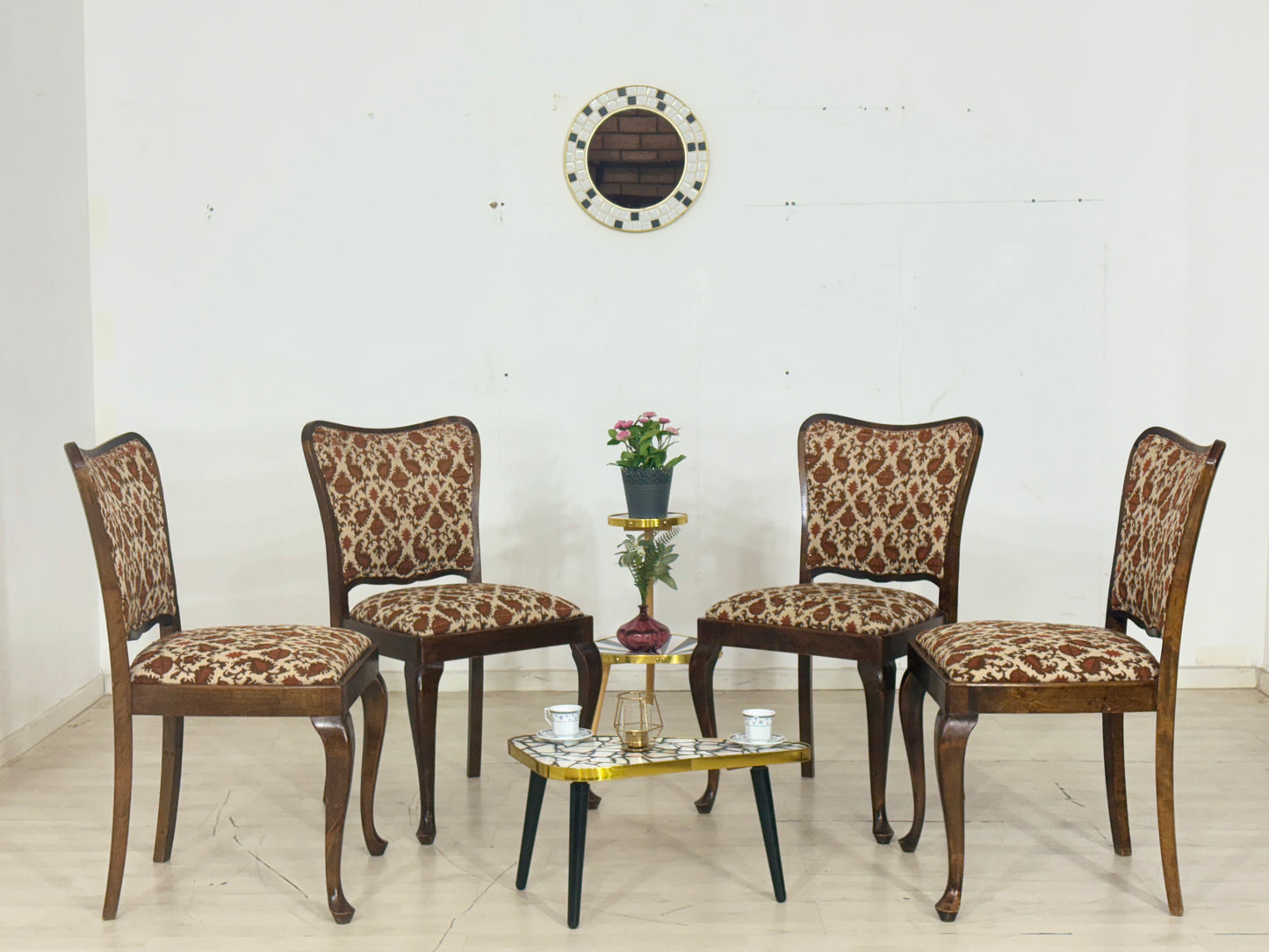 4x Sehr schöne Chippendale Stühle Esszimmerstühle Küchenstühle Stuhl Esszimmerstuhl Vintage