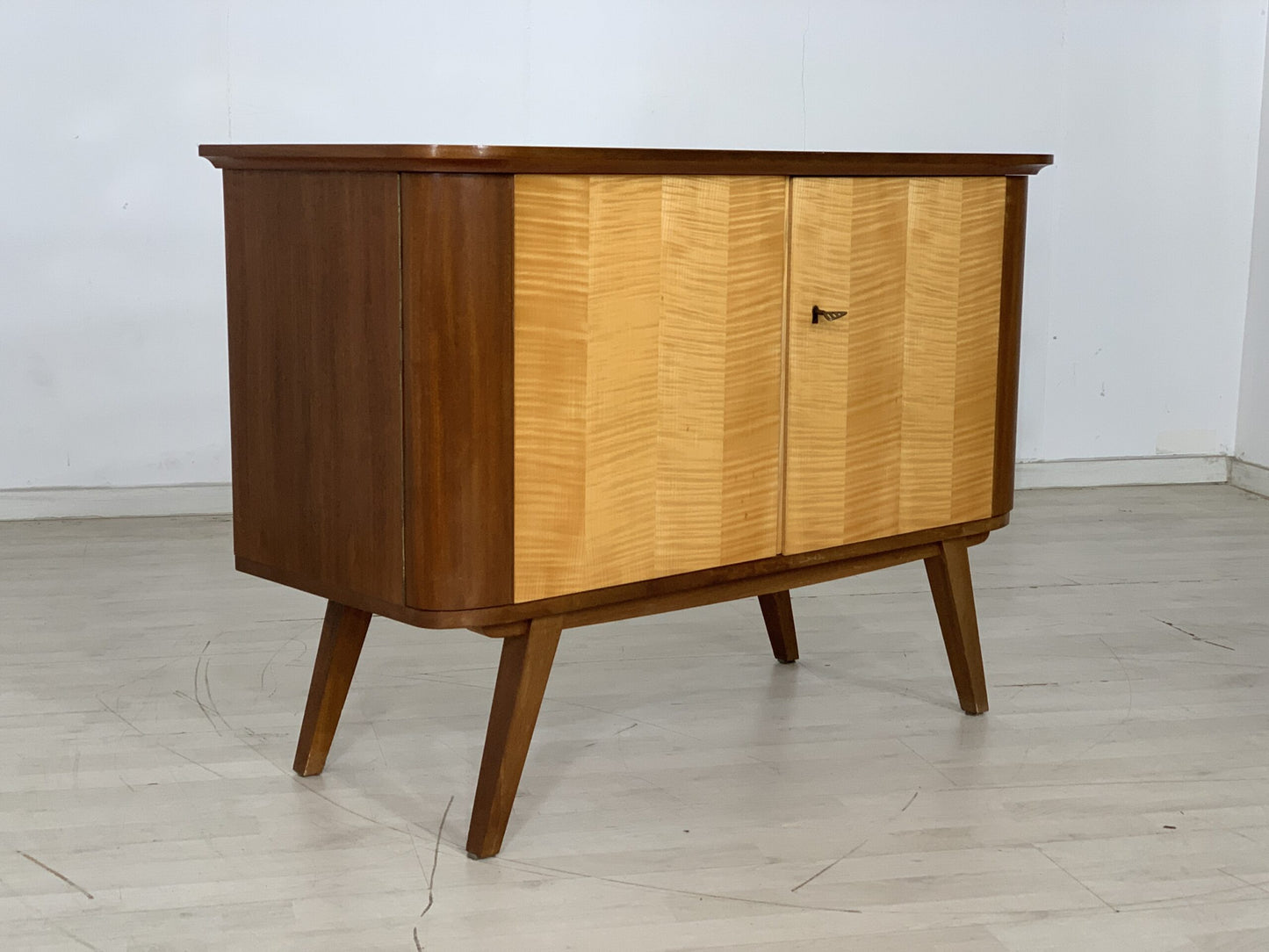 60er Jahre Anrichte Kommode Wohnzimmerschrank Geschirrschrank Schrank VINTAGE