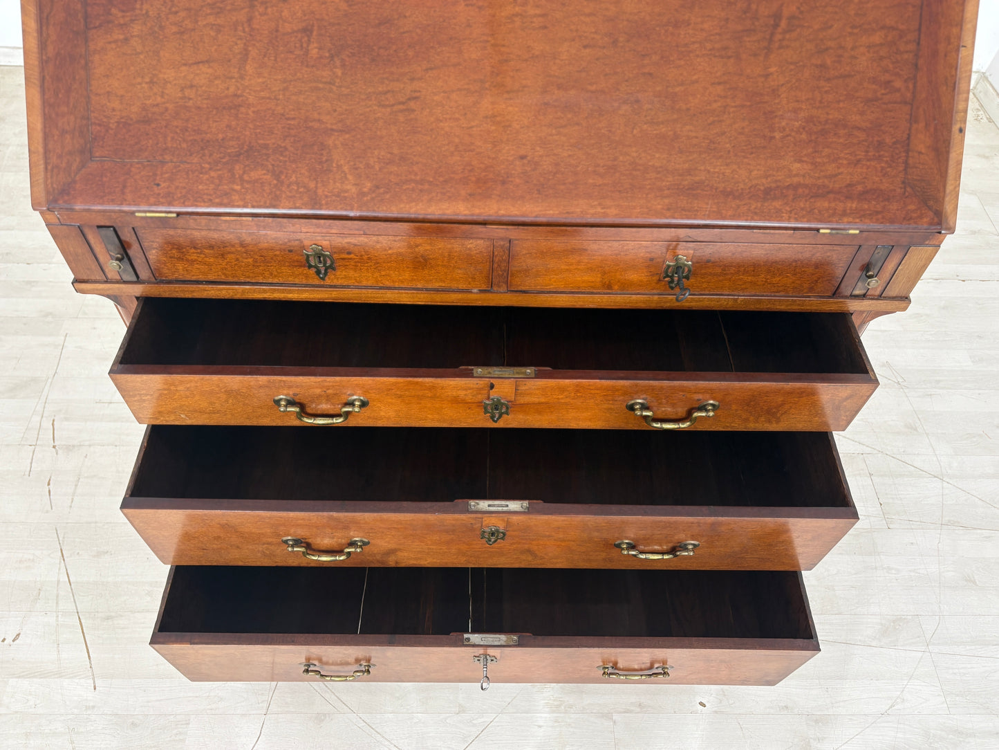 Englisch Kolonialstil Sekretär Schreibschrank Mahagoni Schrank Antik um 1900